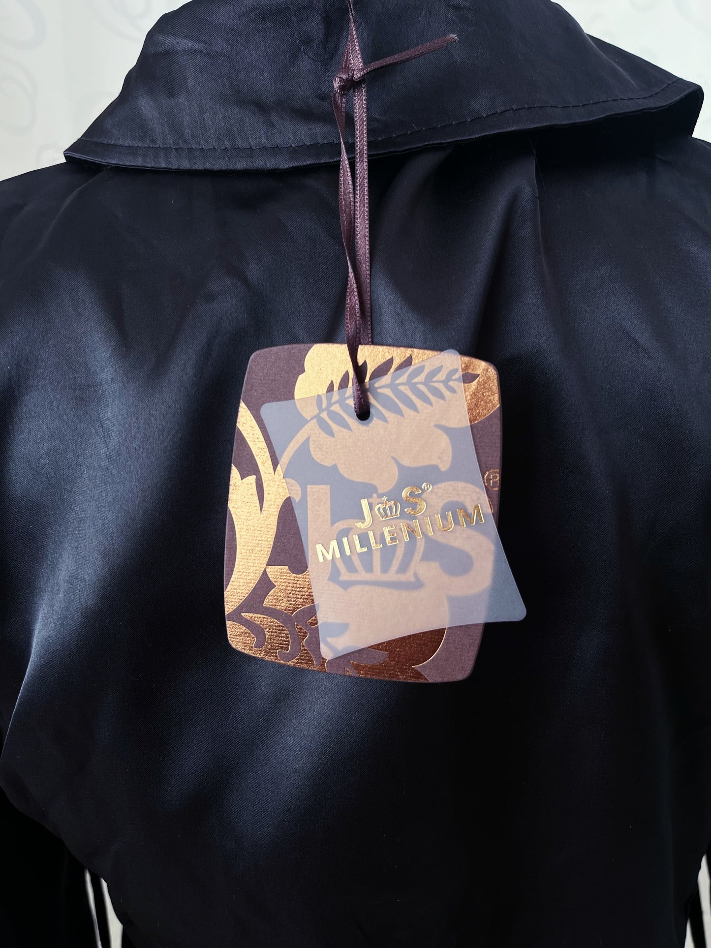 00’s deadstock Gothic/Jirai Kei black satin ruffle shirt 🕷️