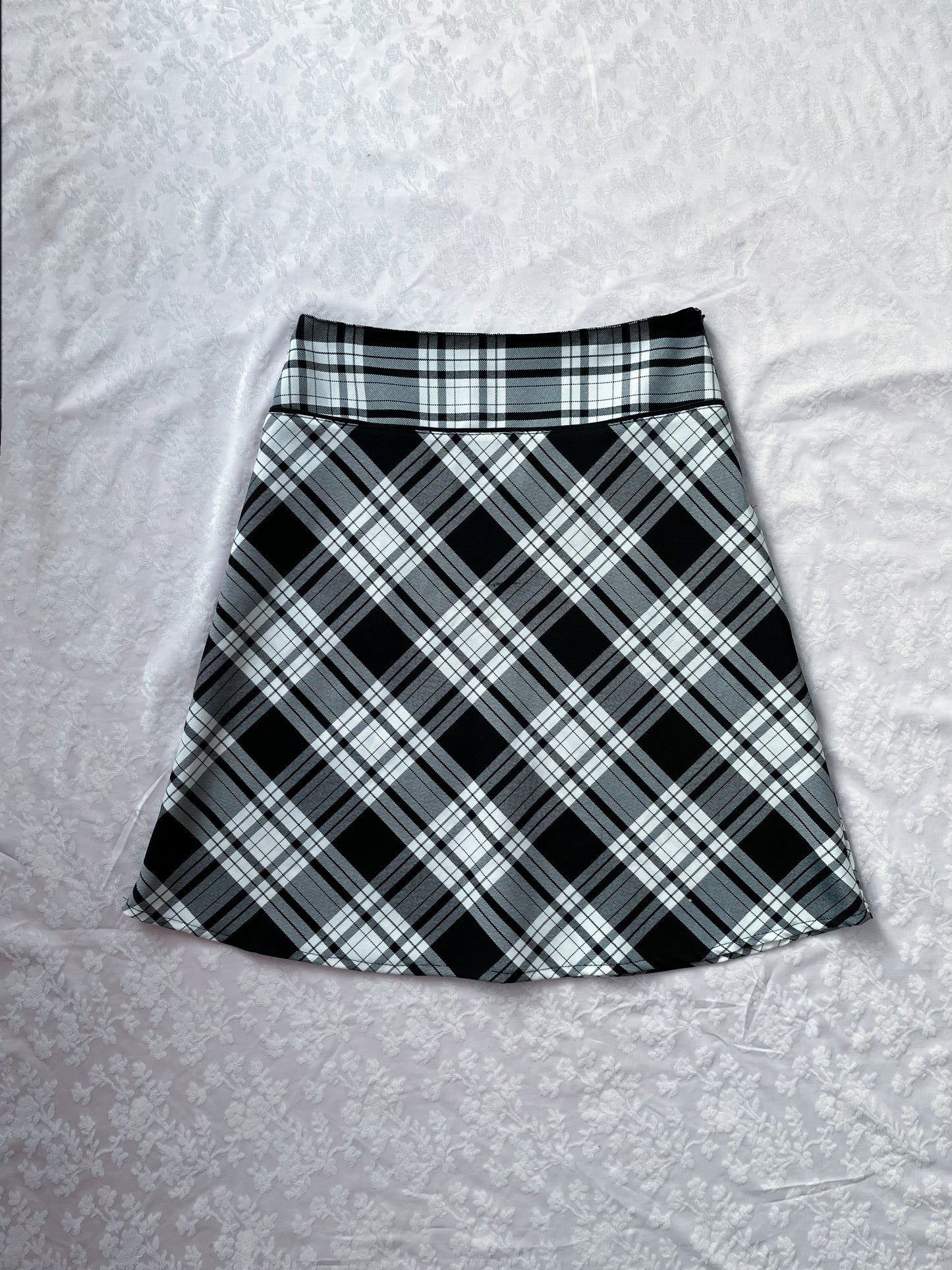 Checked black & white skirt