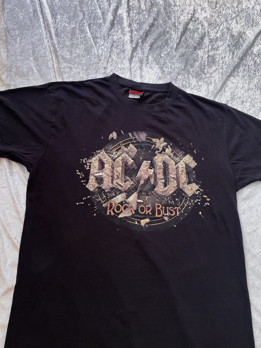 Men’s/Masc AC/DC Rock Of Bust T-Shirt ⚡️