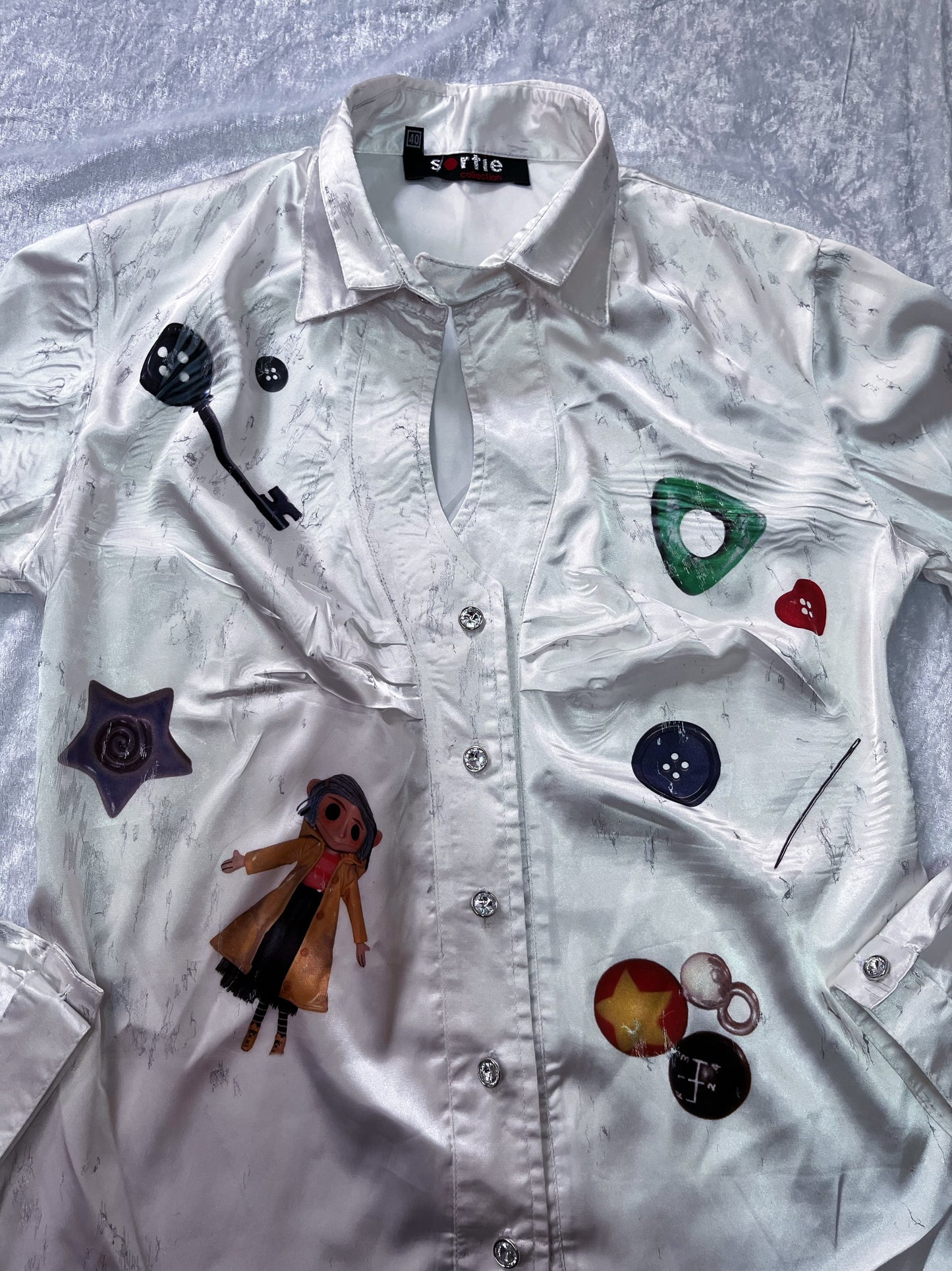 Other World Reworked 00's saten shirt with embossed details 🪡🧵