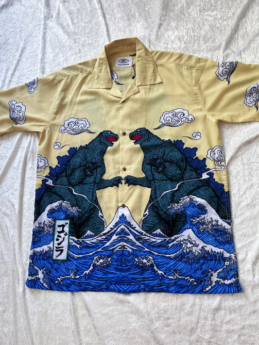 Men’s oversize Japan style Godzilla shirt 🦖🇯🇵🍥