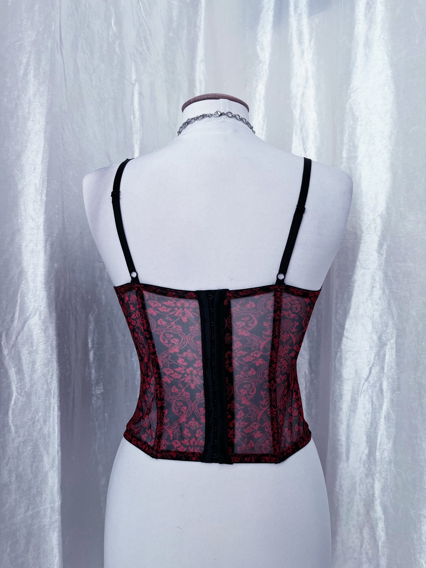 Gothic vampire red & black corset top 🦇