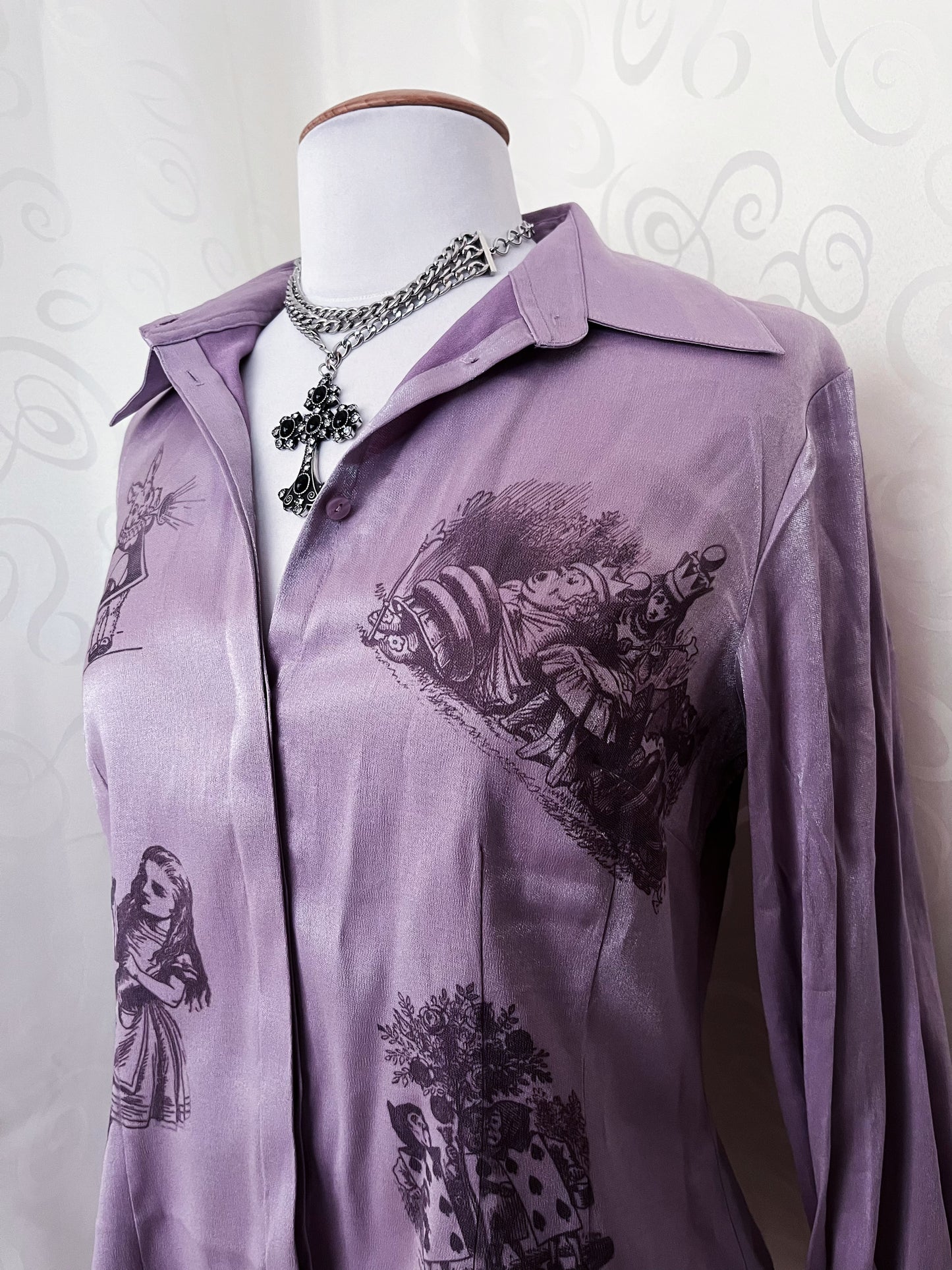 Wonderland Reworked purple shirt ππ¦·ππ°