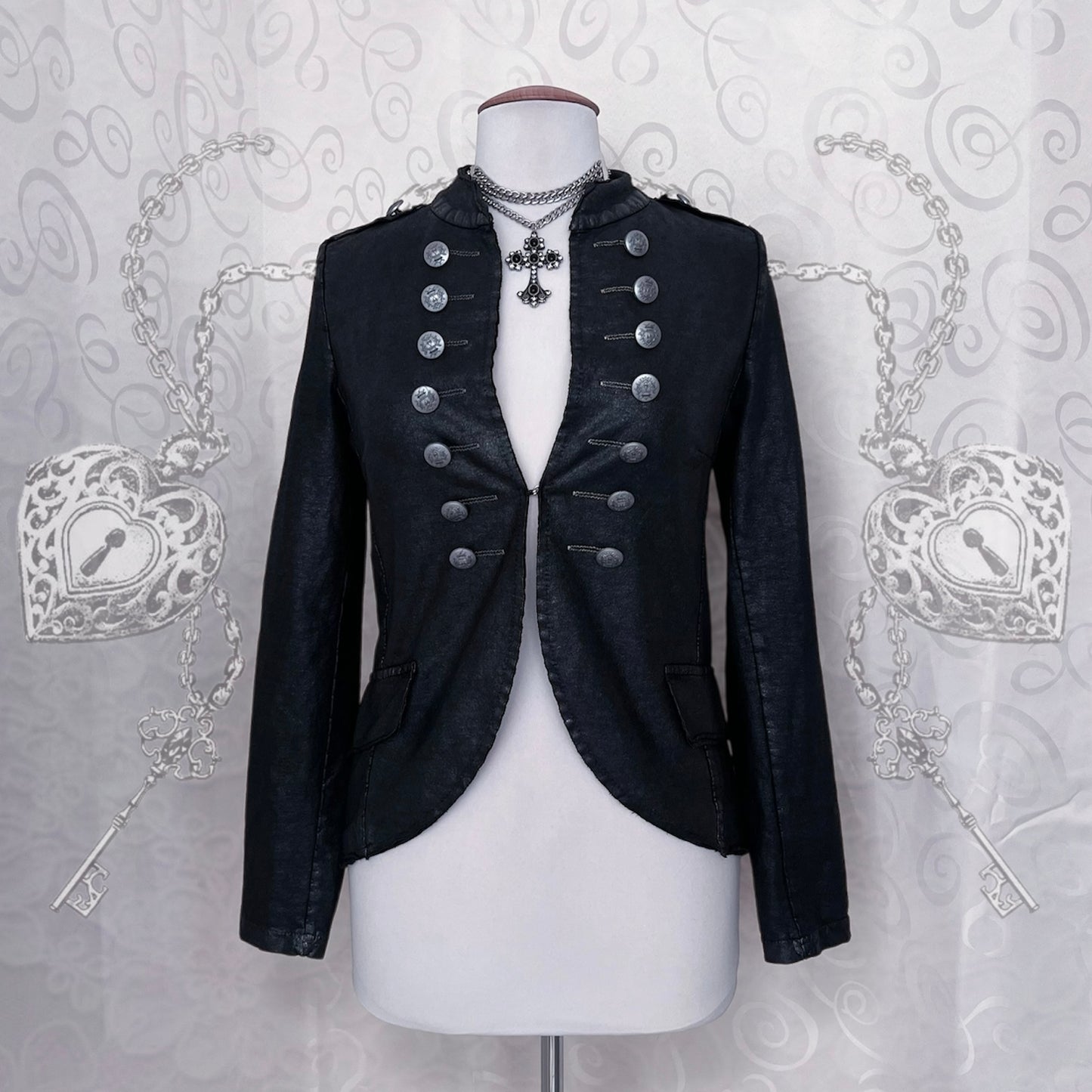 00’s gothic faux leather military jacket 🦇