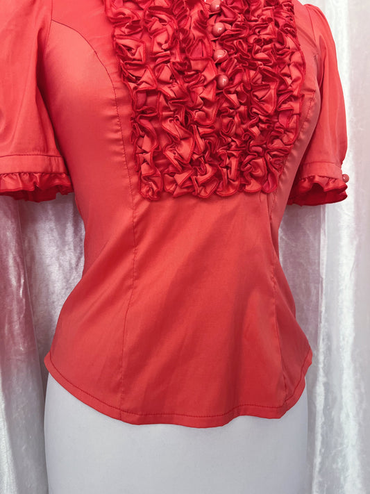 Cutest 00's coral ruffle shirt π