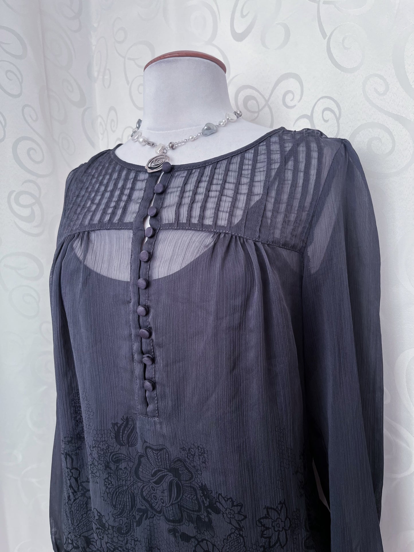 Dark coquette mesh shirt 🦇