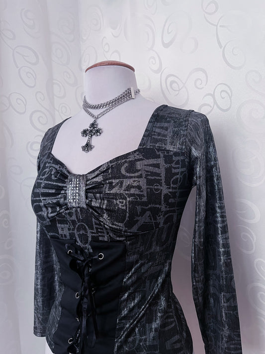 00βs silver lace-up top π©Άπ·οΈ