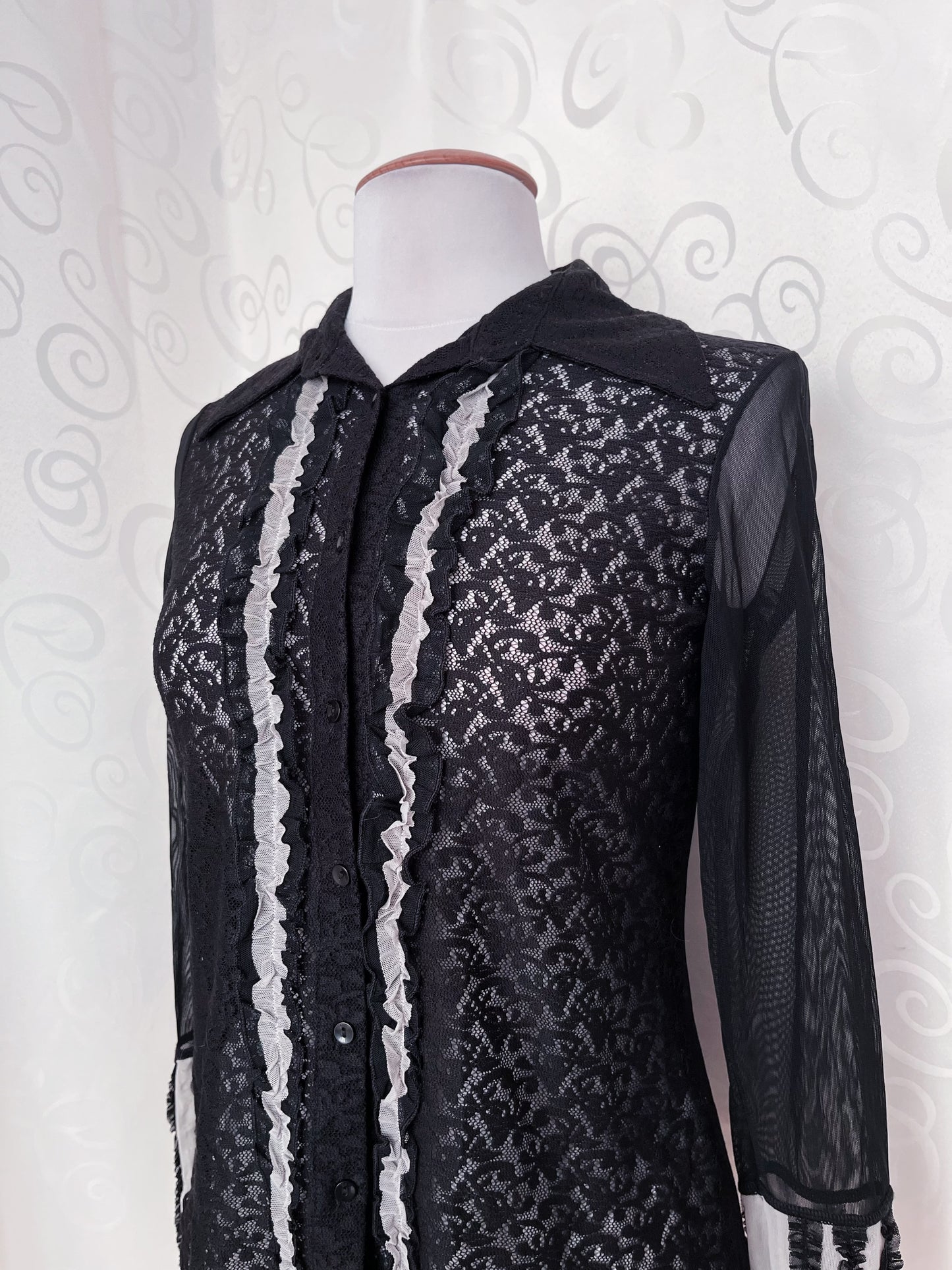 Gothic/Jirai Kei ruffle lacey & mesh Marc Aurel shirt 🌀🦇