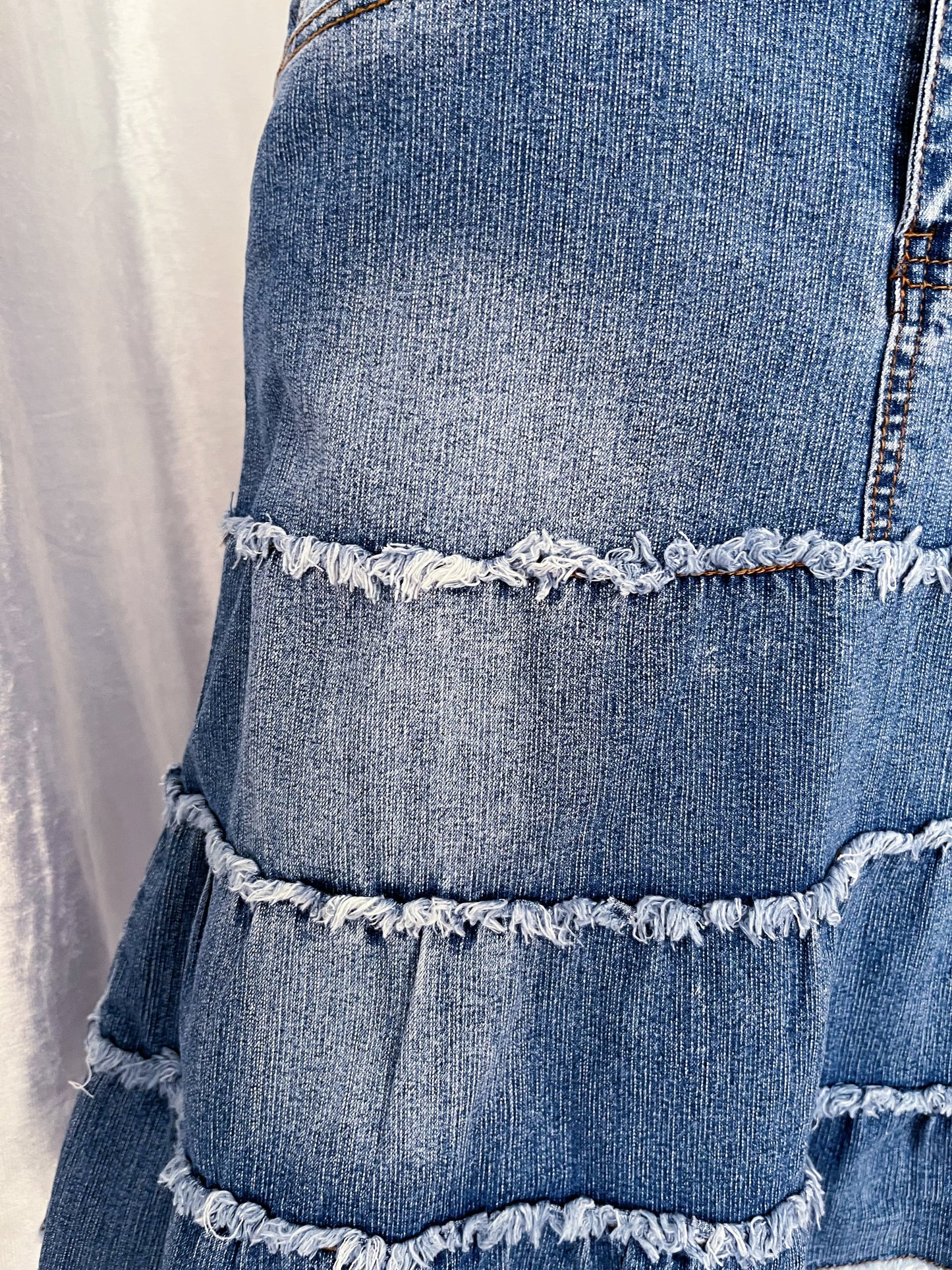 00’s denim coquette skirt 🎀
