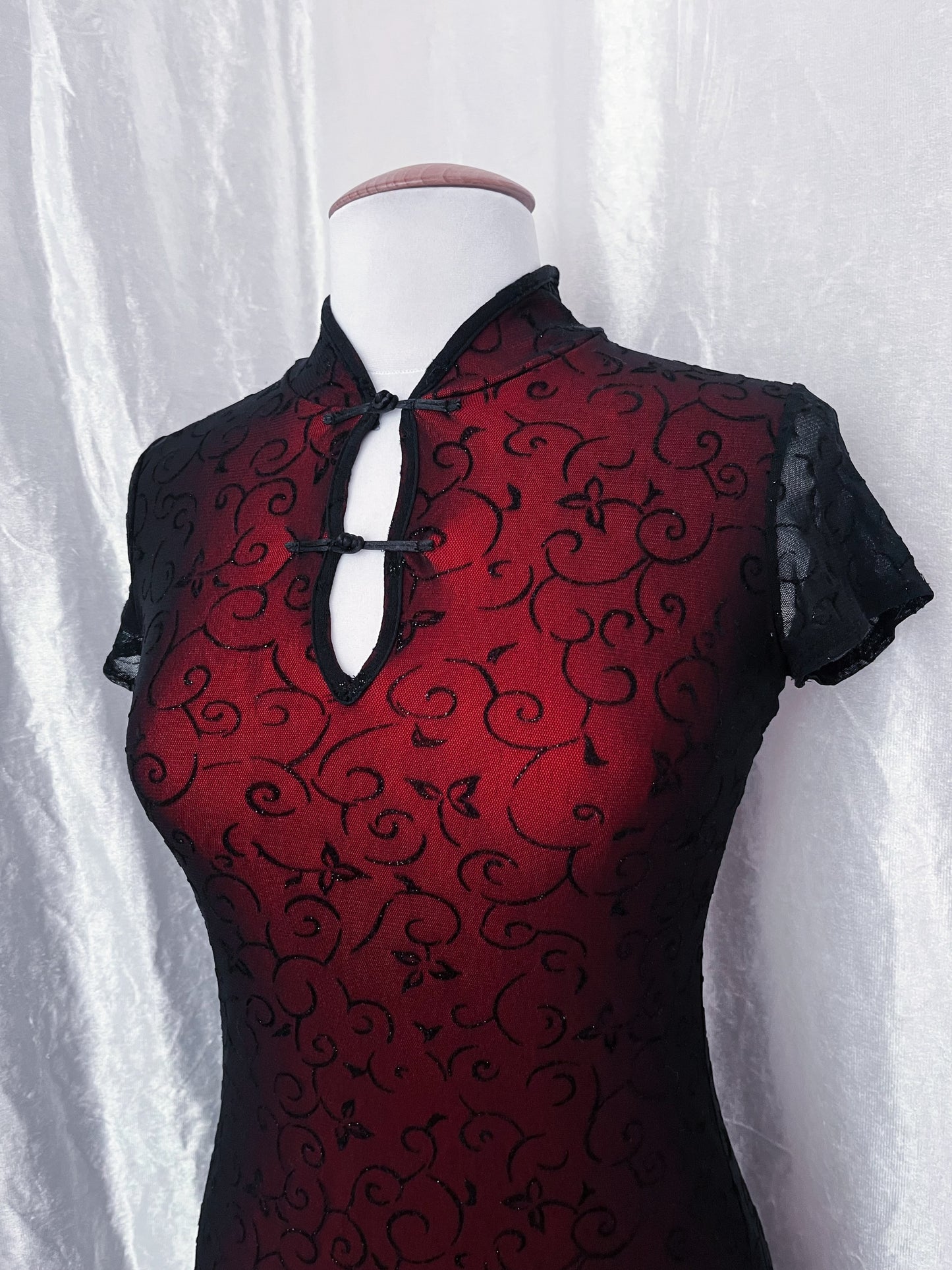 00's iconic mesh & velvet qipao style dress ❤️🖤