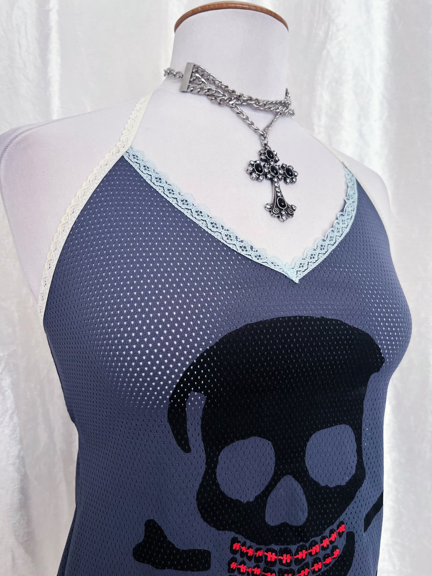 00βs emo/scene skull top ππ