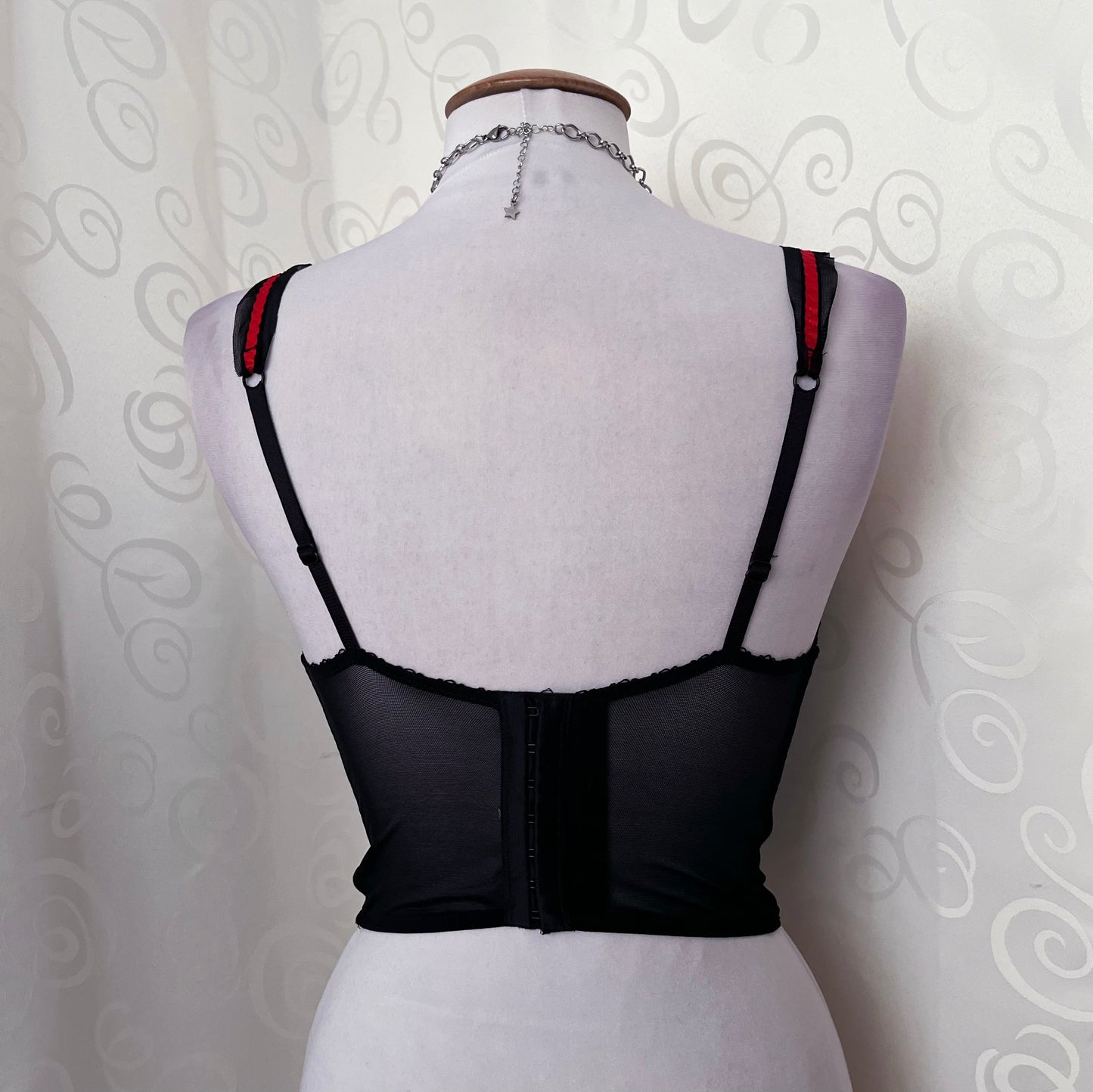 Alt underbust corset top with red lace-up detail 🫀