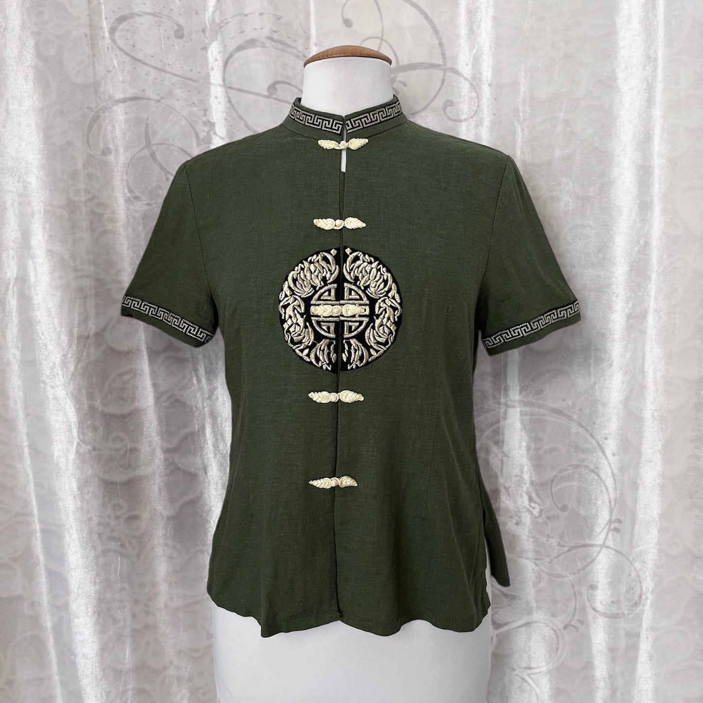 Chinese Qipao/Cheongsam khaki top ππ