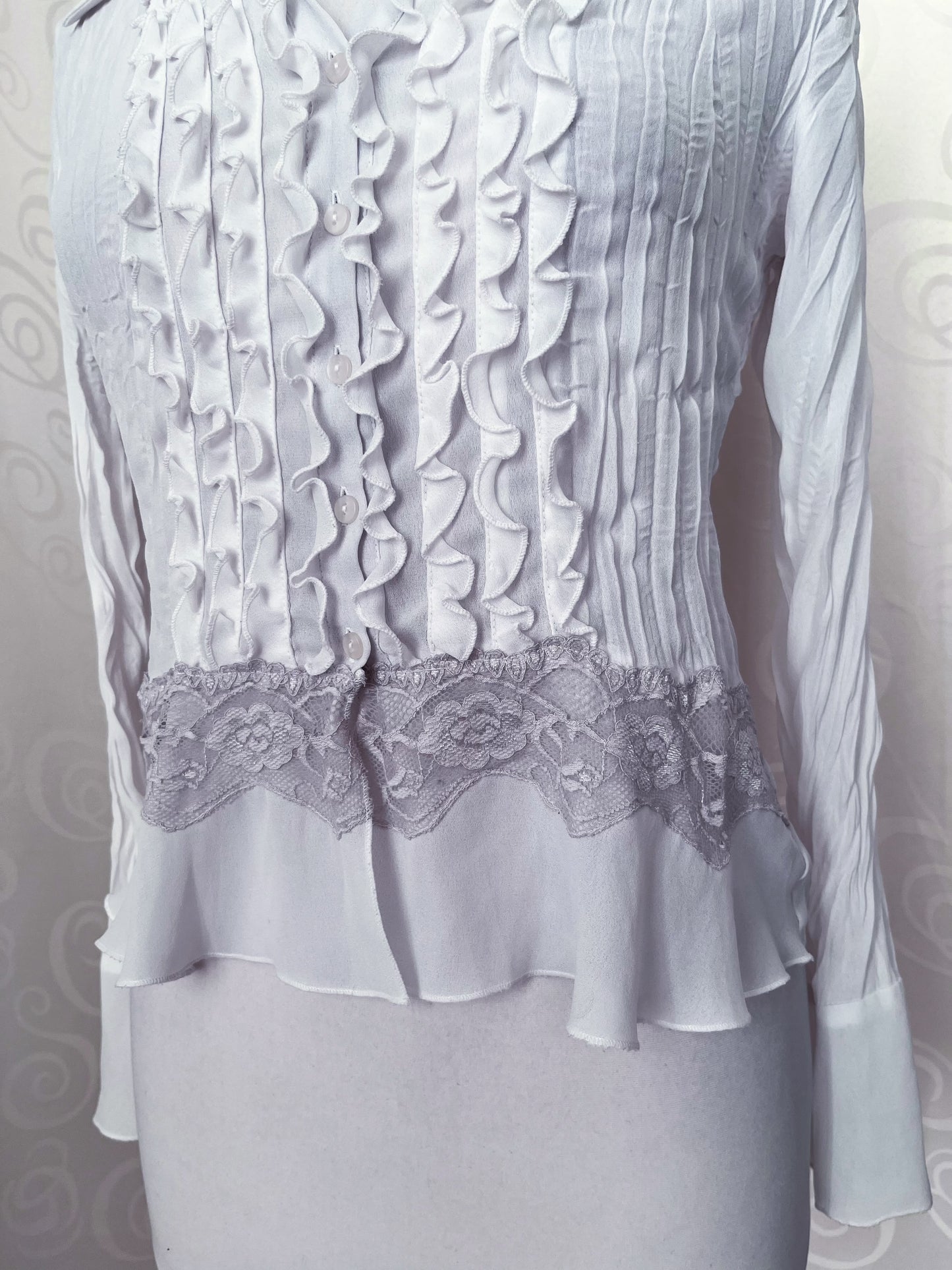 Angelic coquette ruffle mesh shirt with lace details 🪽