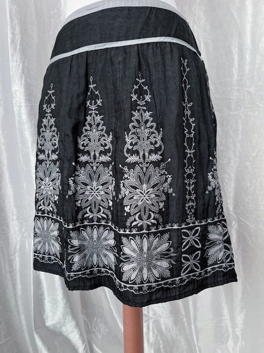 Beautiful coquette skirt