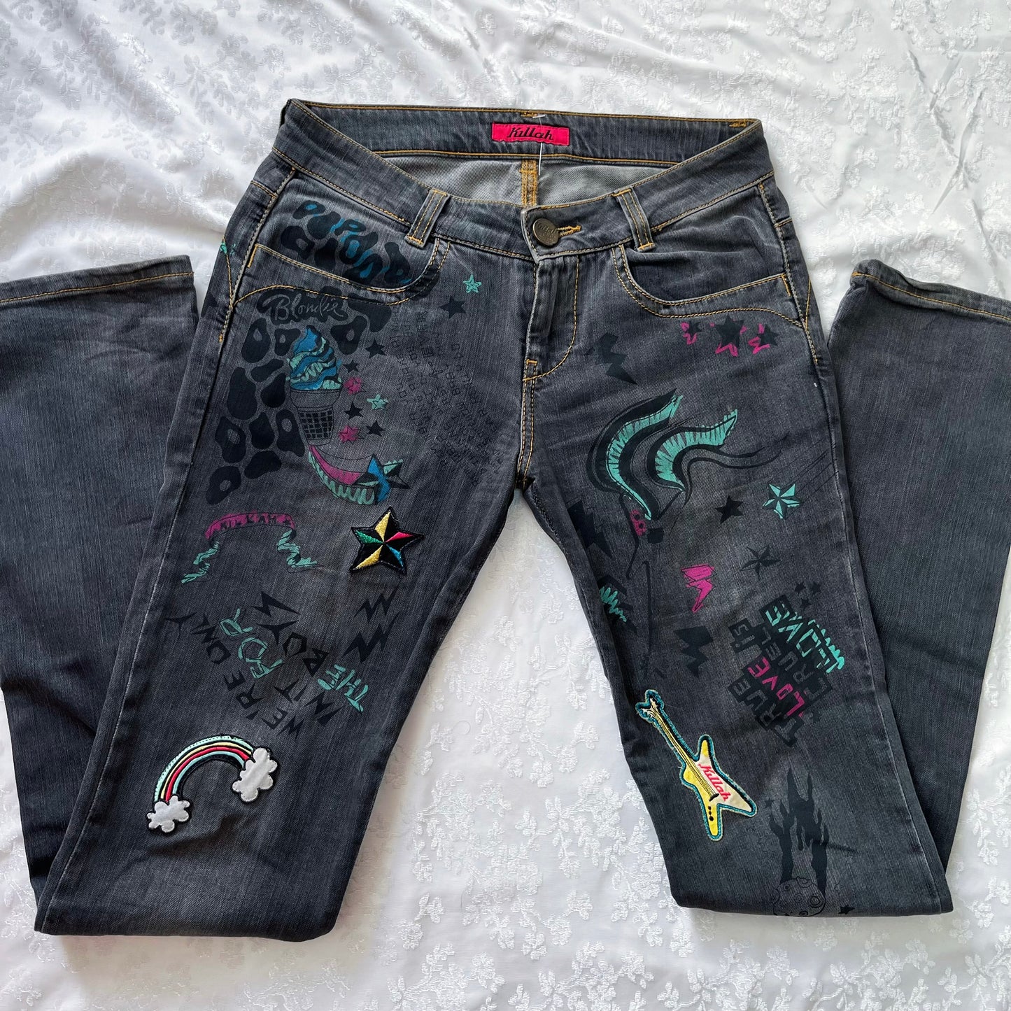 00’s Killah jeans with graffiti y2k details