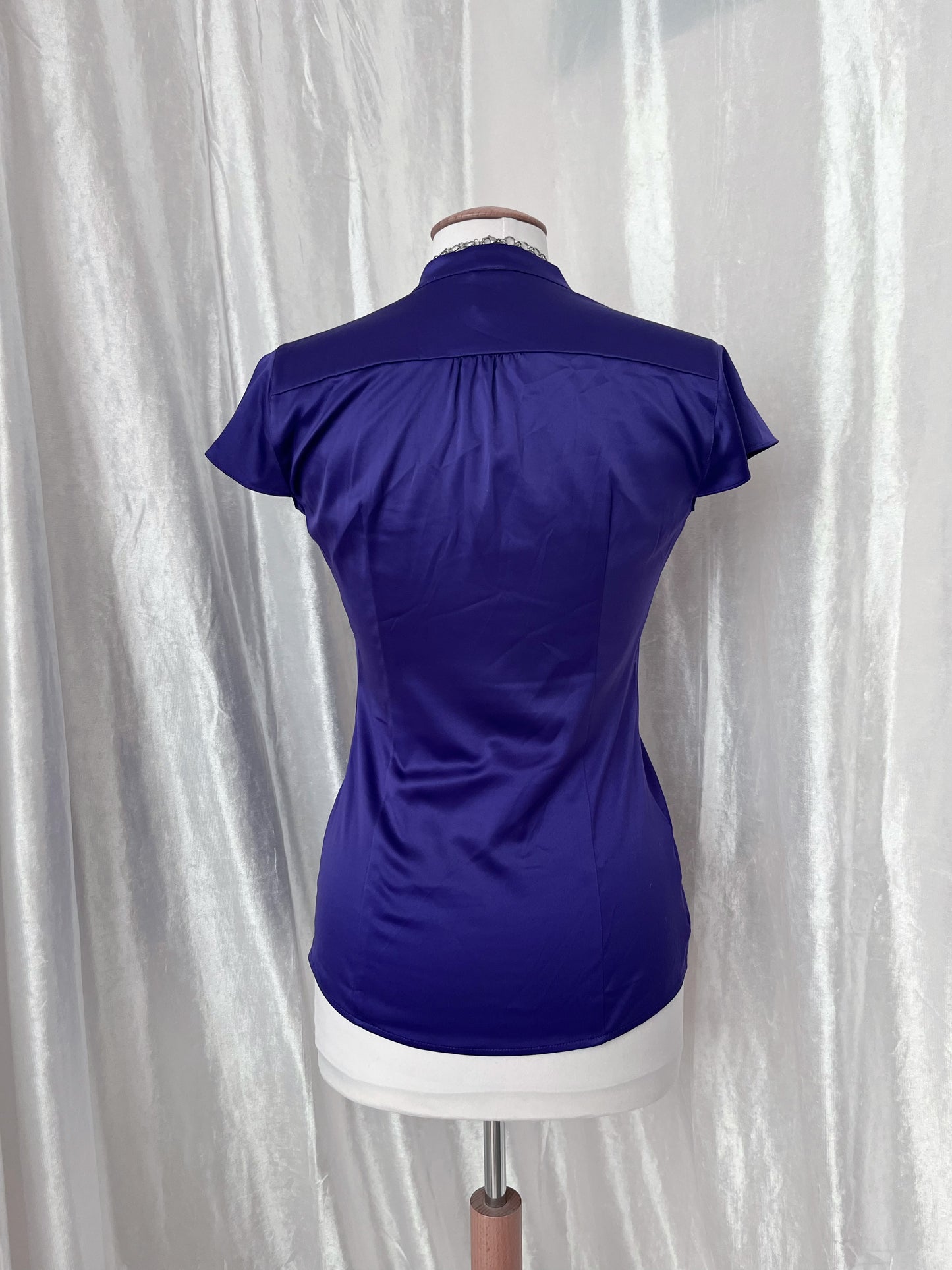 Espirit gothic / coquette purple shirt with ruffle detail ๐