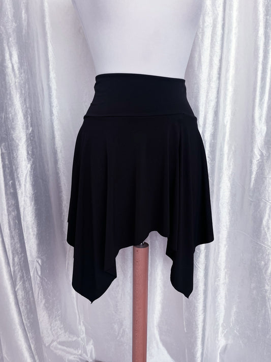 Witchy black asymmetrical skirt 🔮