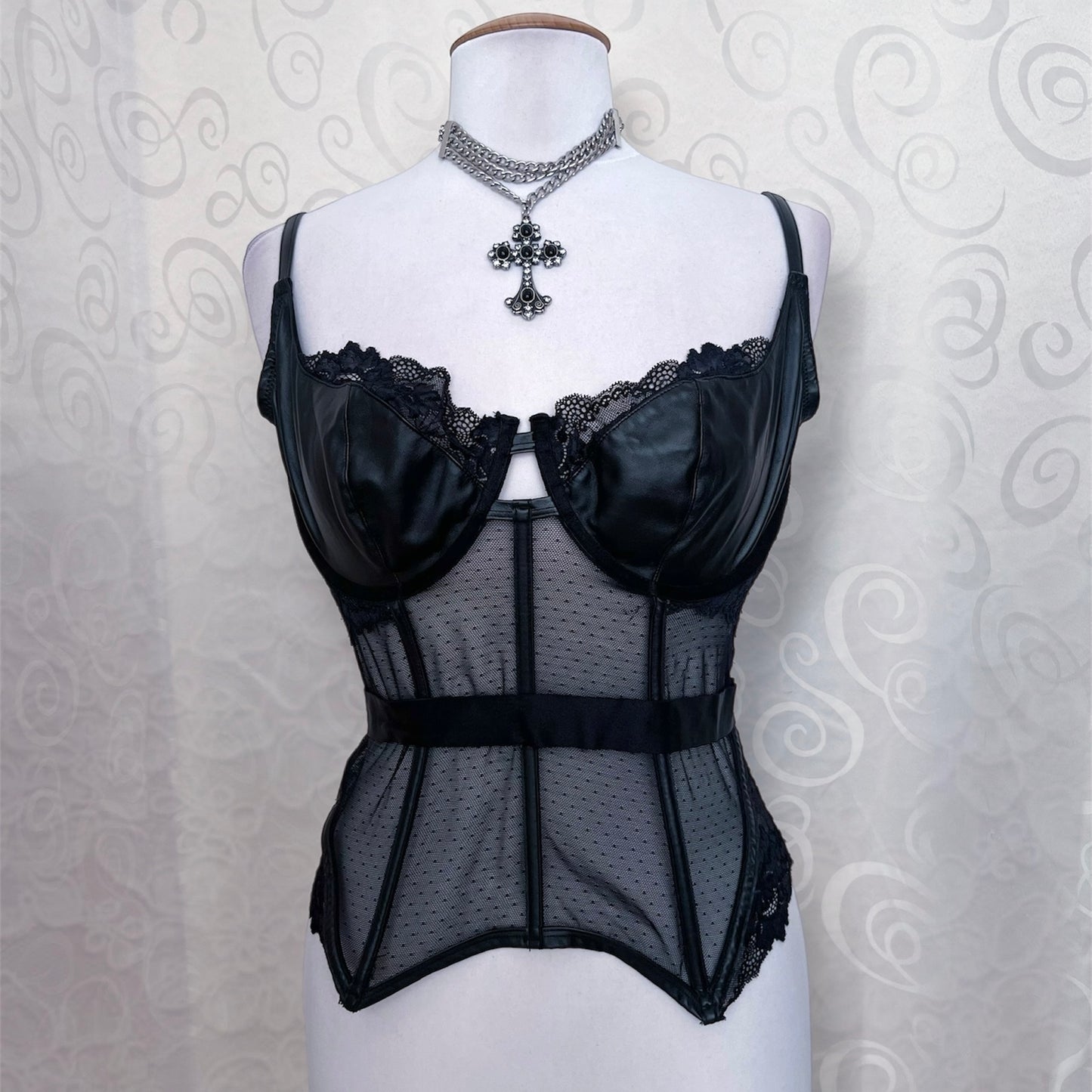 Alt black lace & PU corset 🕷️🕸️