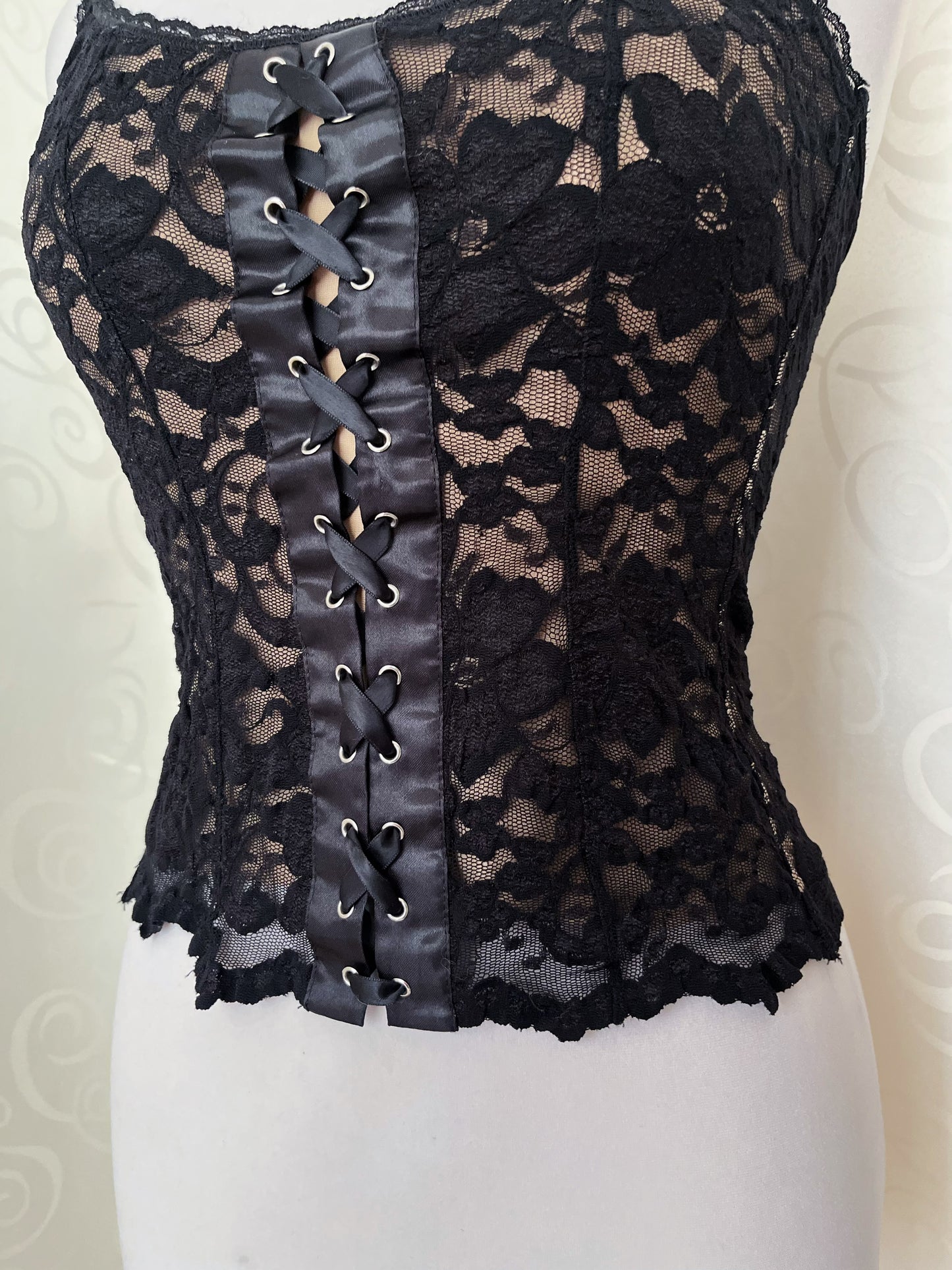 Gothic fairy beige lace corset top 🦇🪽
