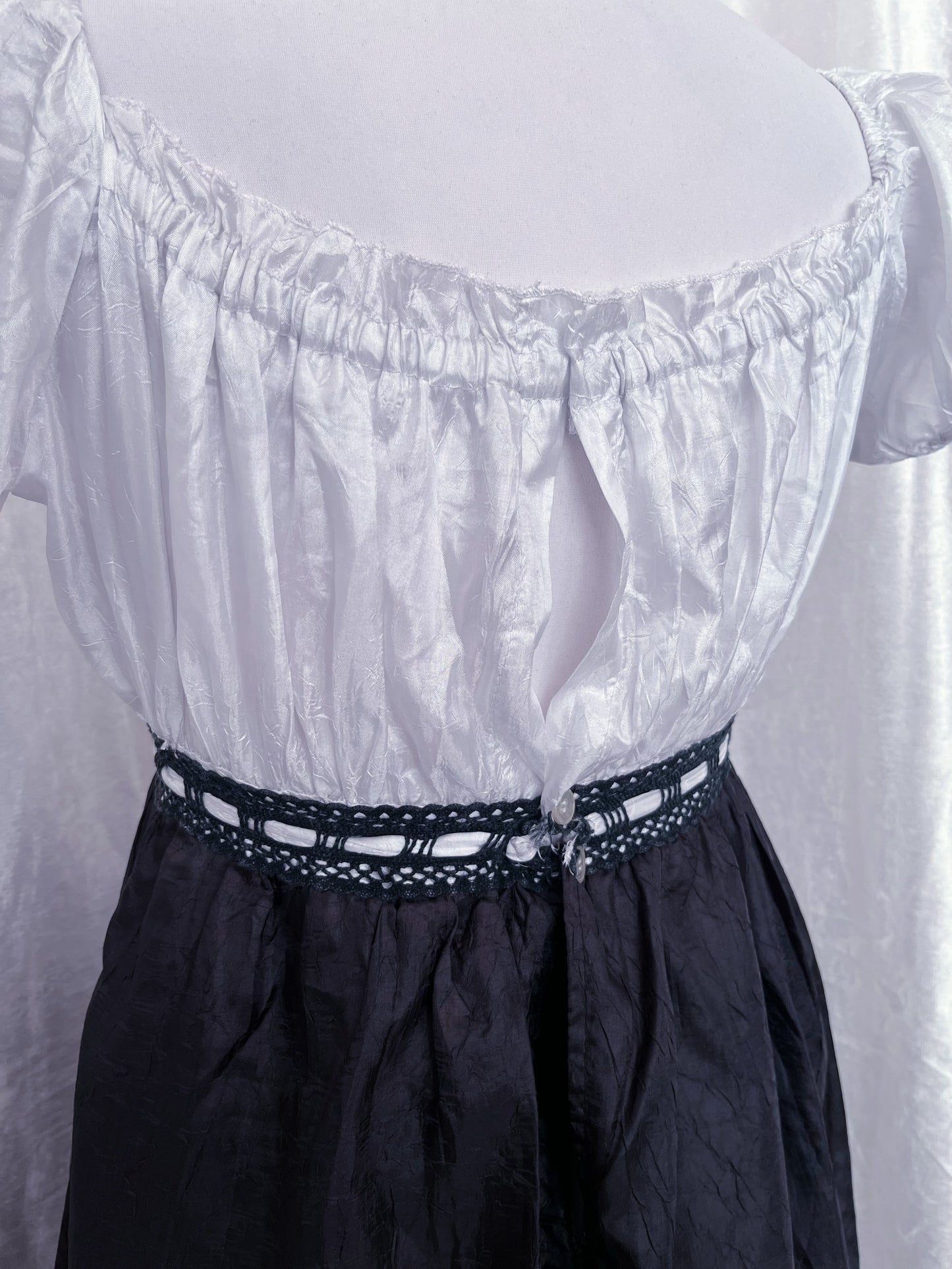 00’s milkmaid gothic coquette dress ⋆.ೃ࿔*:・