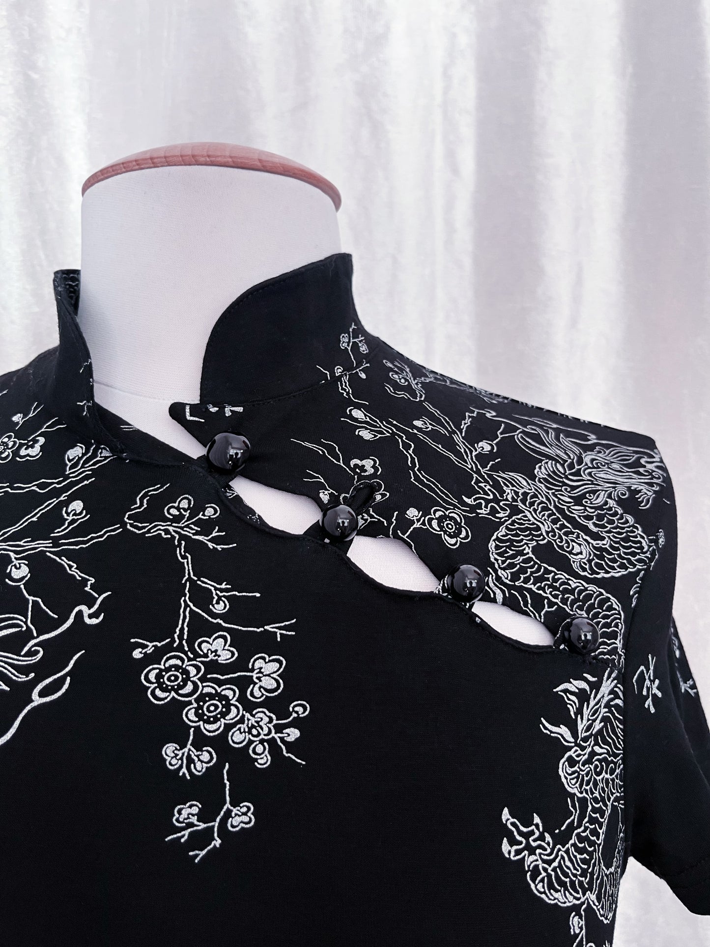 Pimkie asian qipao dress with dragon print 🐉