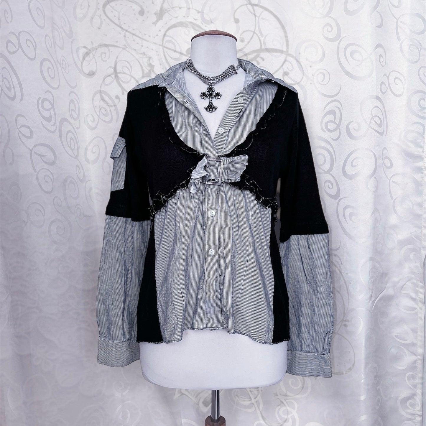 Dark Academia/Gothic patchwork shirt 🕷️
