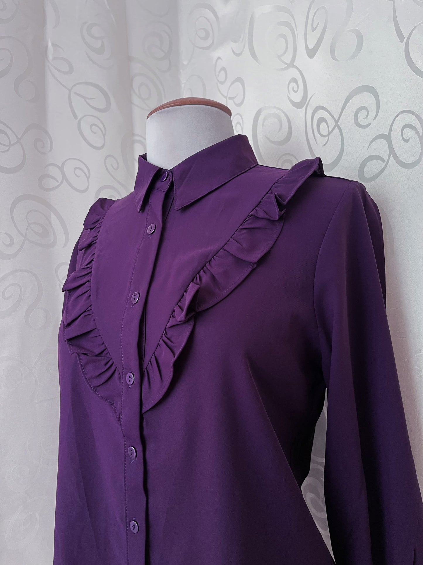 Gothic Jirai Kei dark purple ruffle shirt ππ