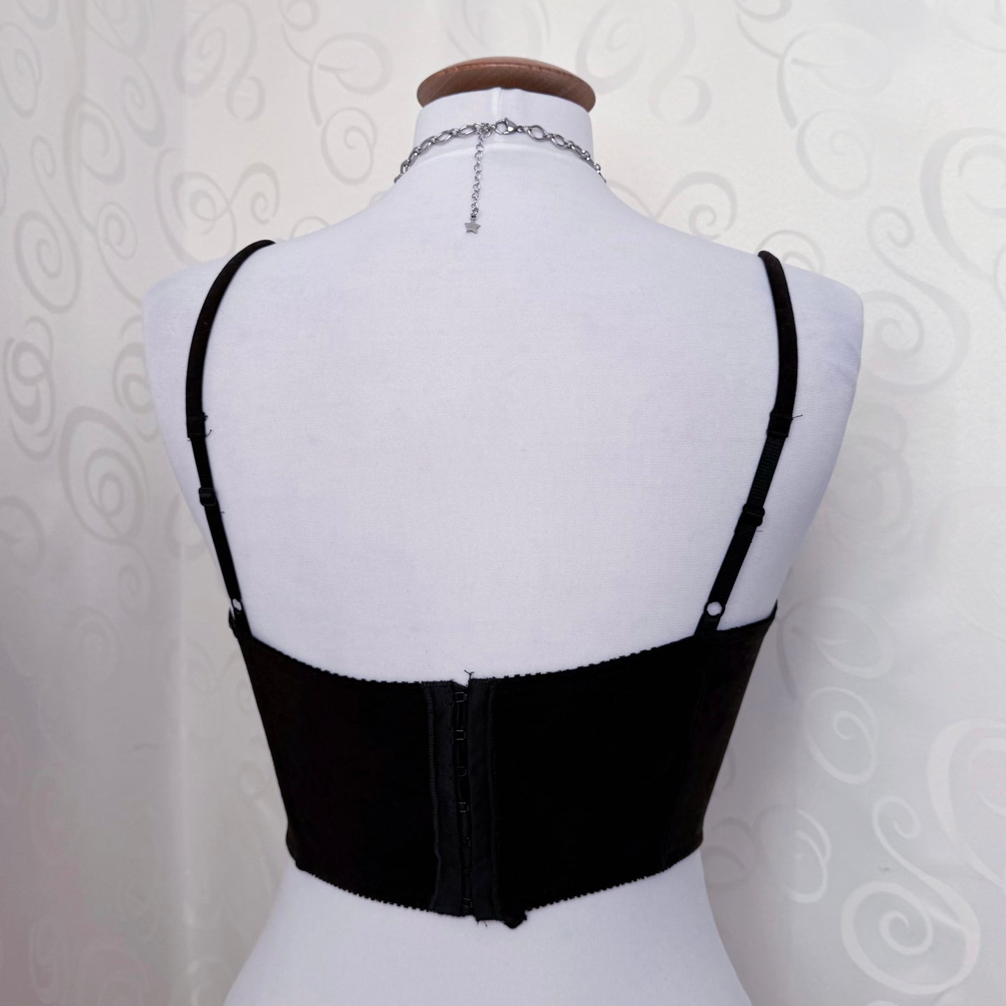 Whimsygoth velvet crop corset top with embroidered detail ๐๐