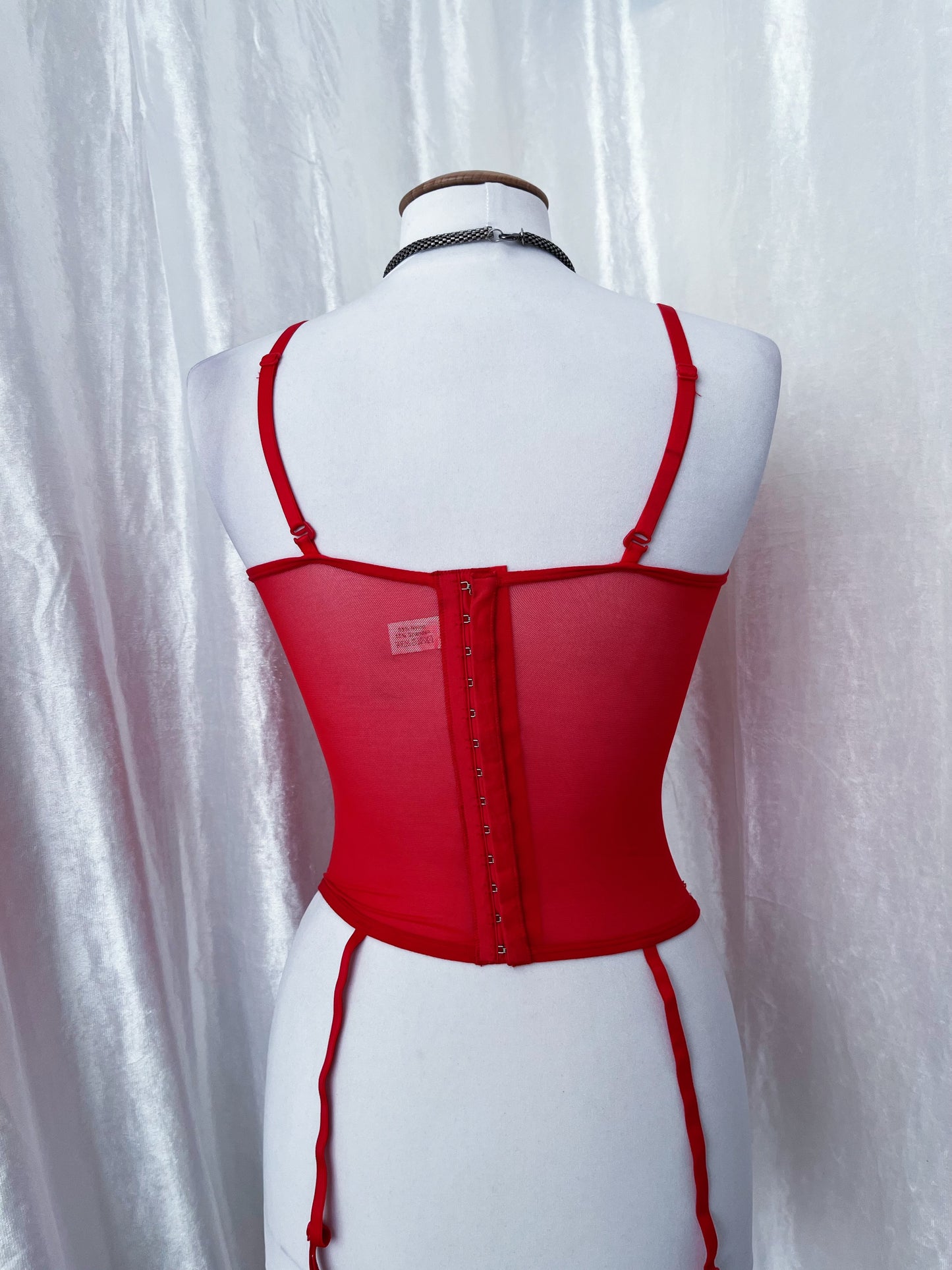 00’s peachy mesh lace-up corset top 🍑