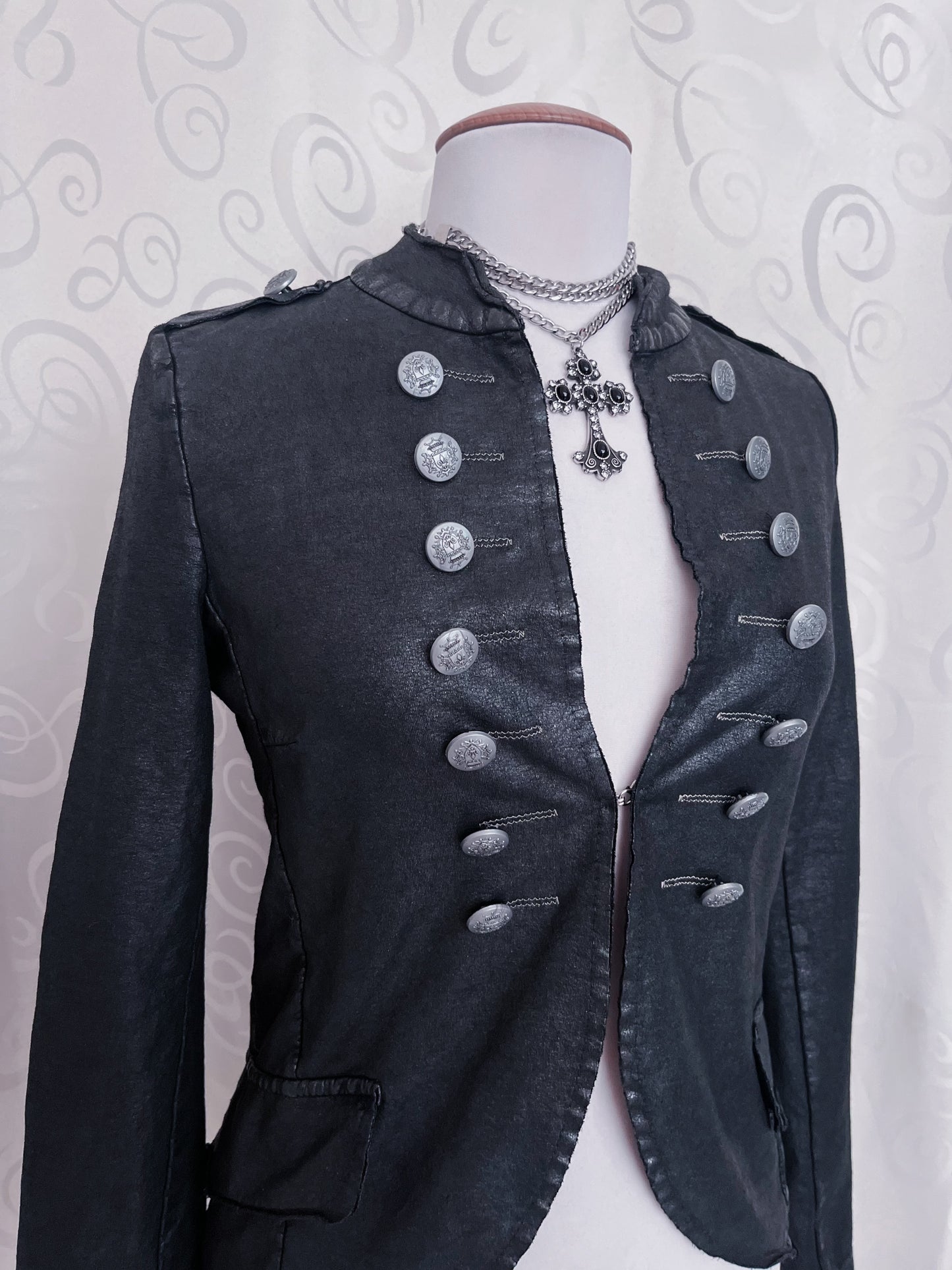 00’s gothic faux leather military jacket 🦇