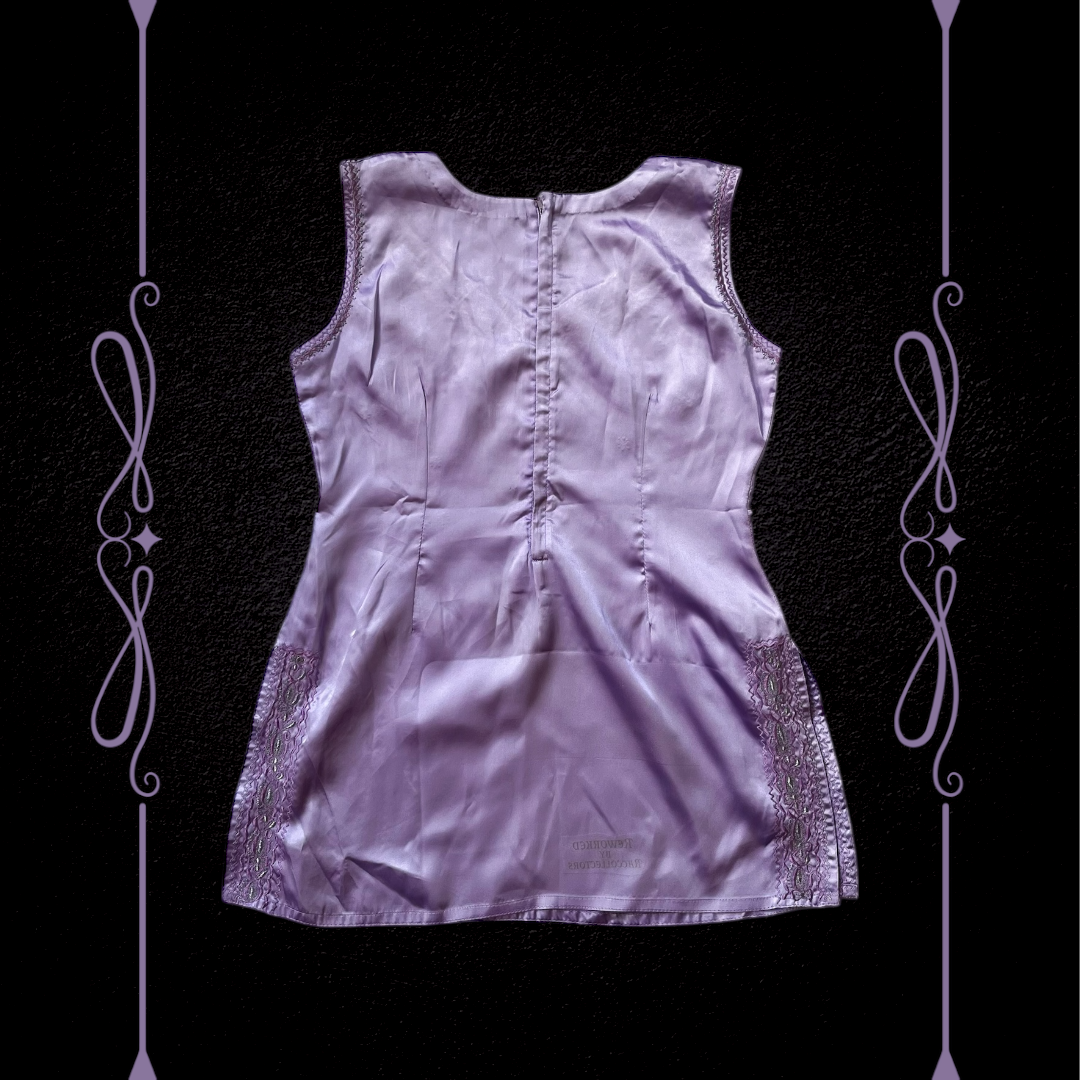 Cheshire Cat fanmade/REWORKED lilac top with embroidered detail πββ¬π