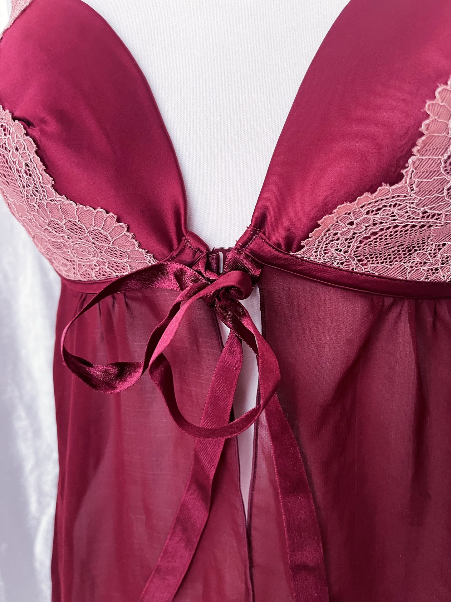 Whimsy fairy burgundy bustier top 🌹