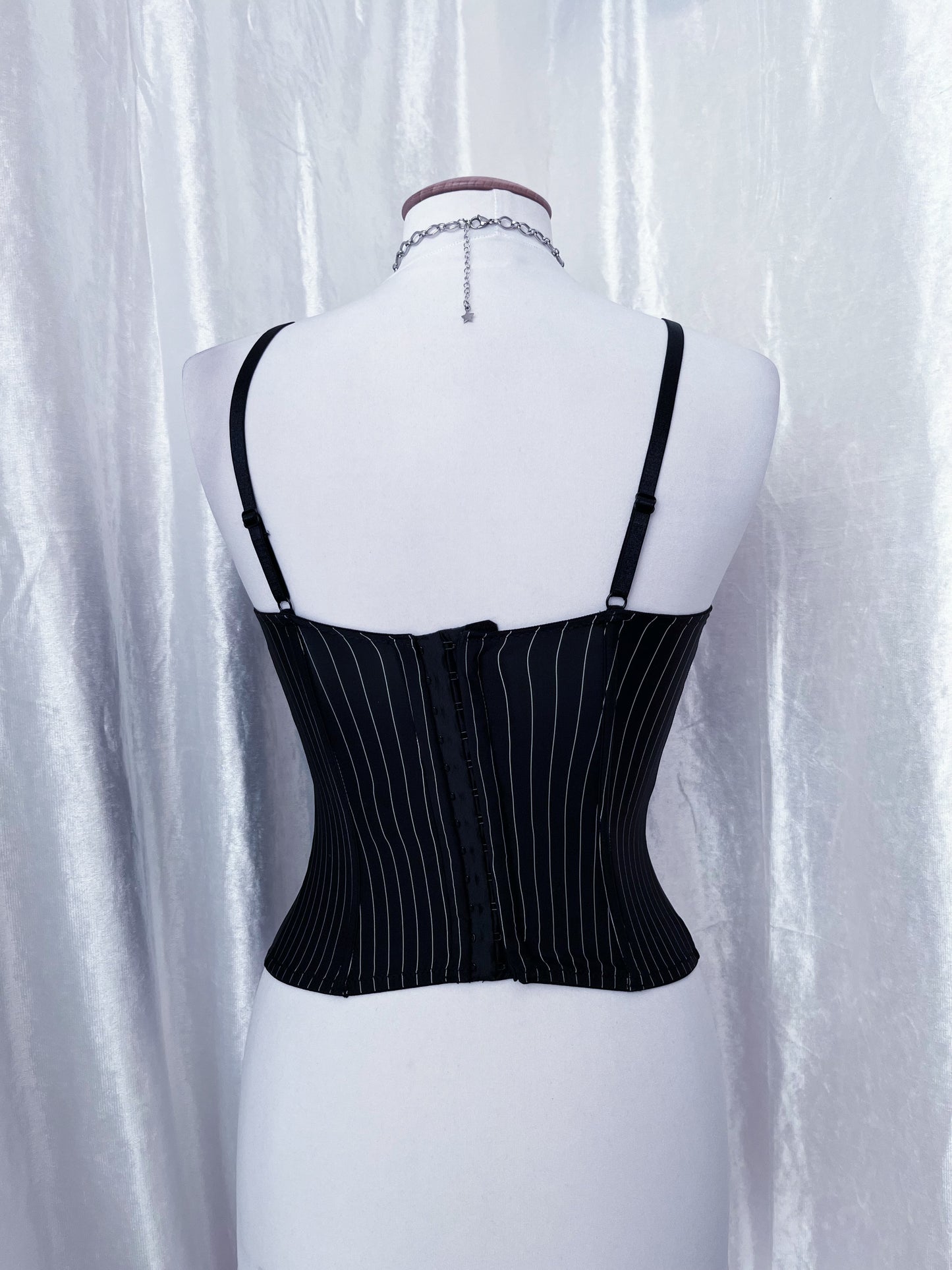 Old H&M striped corset top ๐ Gives off Jack Skellington vibes