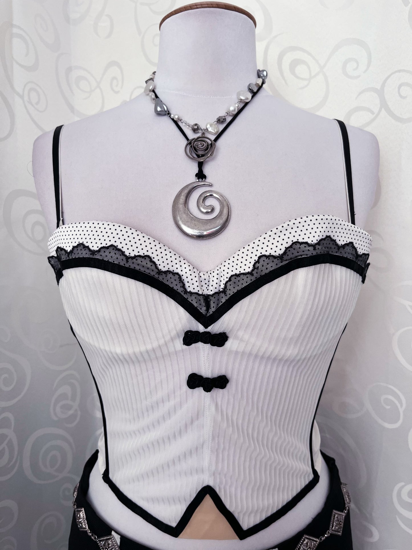Rosy crop white polka corset top 🌀
