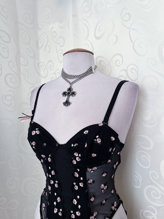 Coquette sheer embroidered corset πΈ