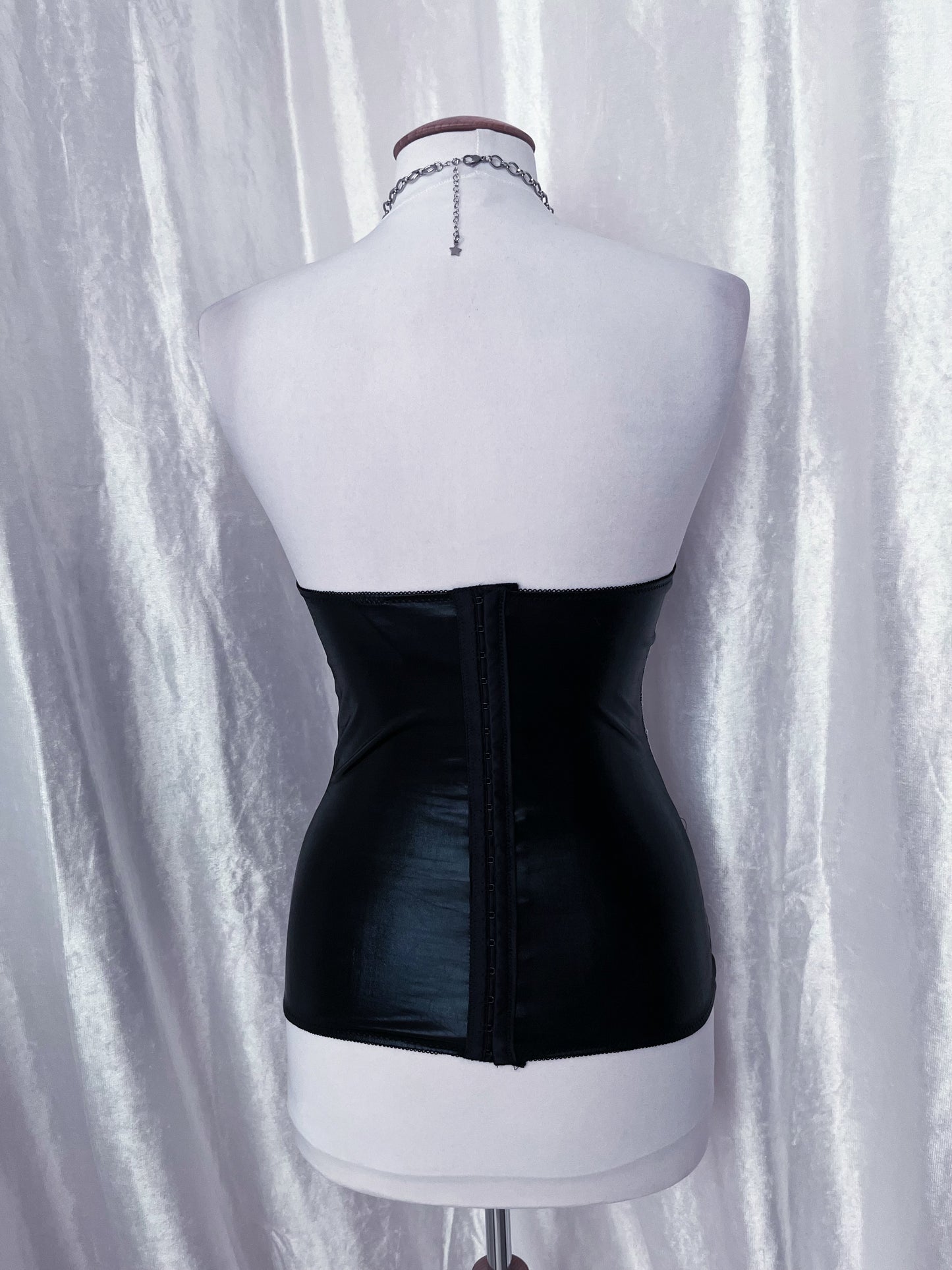 Gothic maid lace & faux leather corset 🕷️🕸️