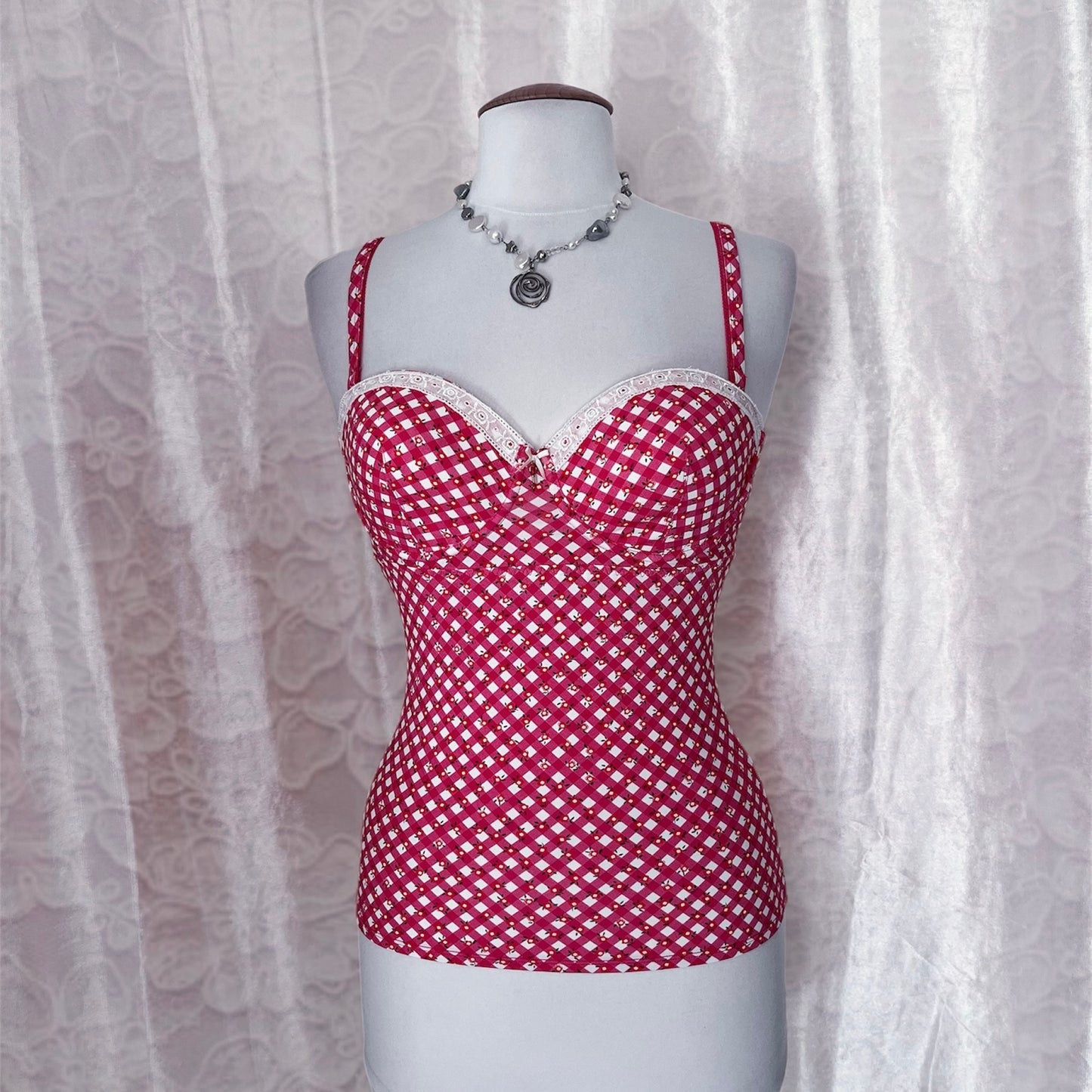 Beautiful picnic coquette bustier top 💐🎀