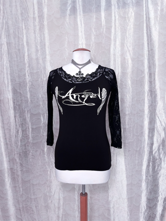00โs Angel shirt with cut-out back & angel wings ๐ชฝ๐