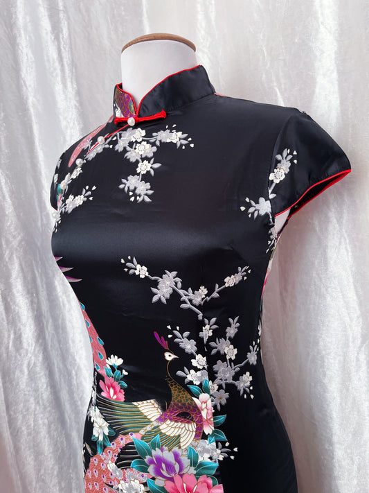 Modern black peacock Qipao dress π₯