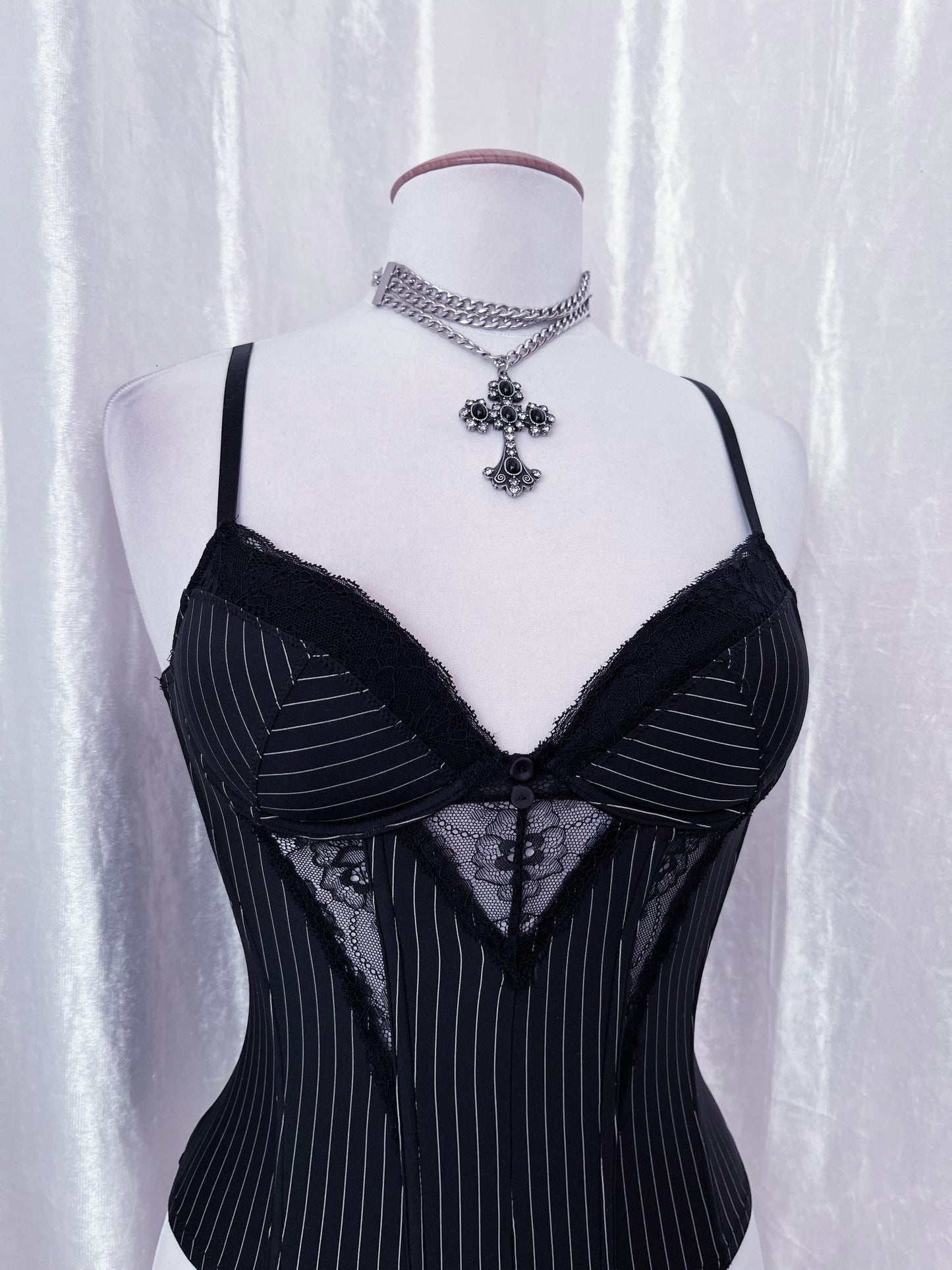 Old H&M striped corset top 💀 Gives off Jack Skellington vibes