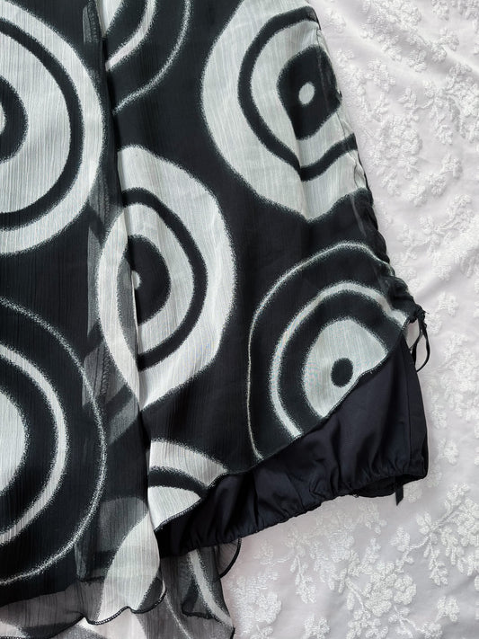 Iconic 00βs mesh patterned skirt ππΈοΈ