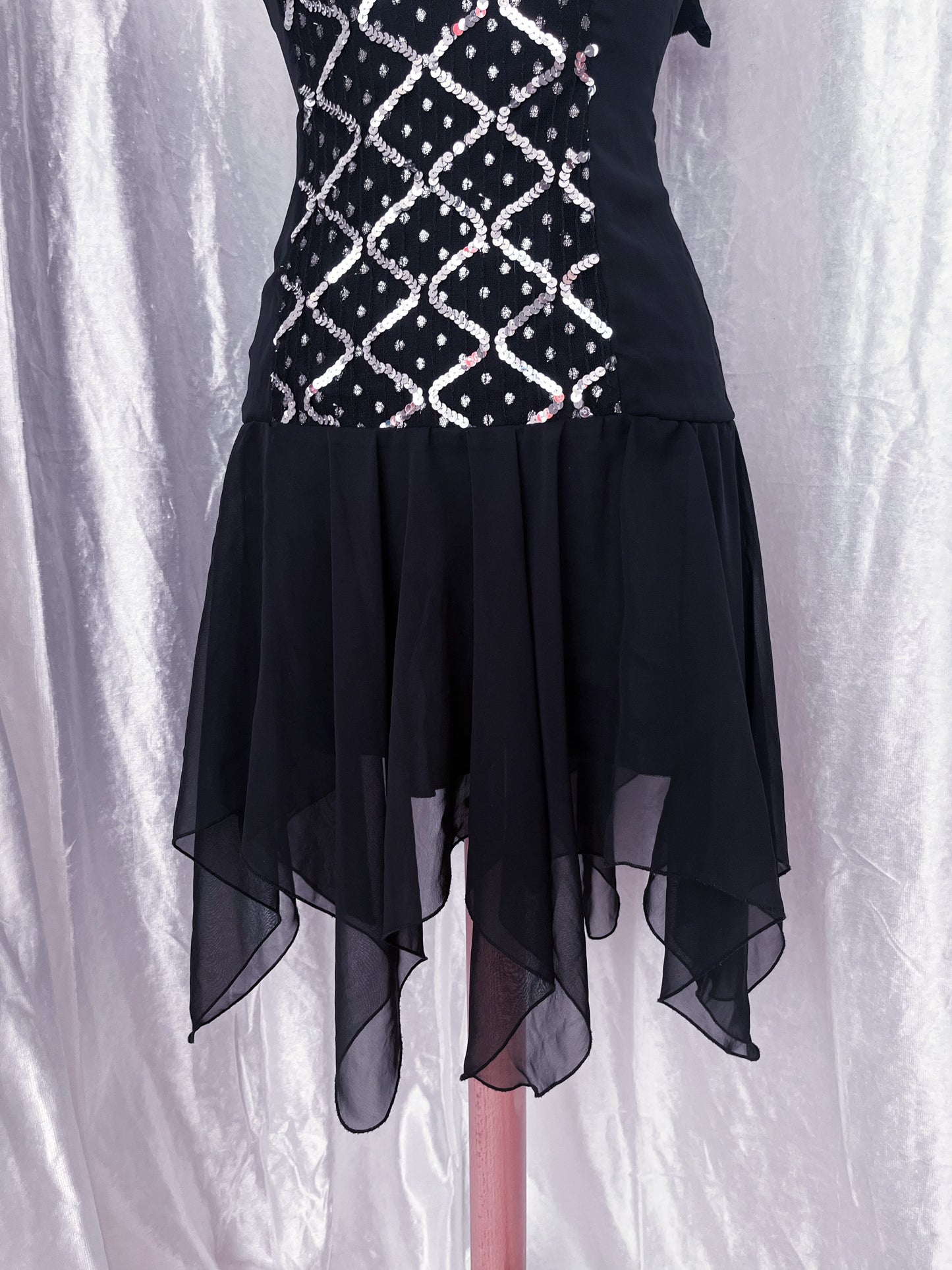 Witchy glam asymmetrical dress ✨💀