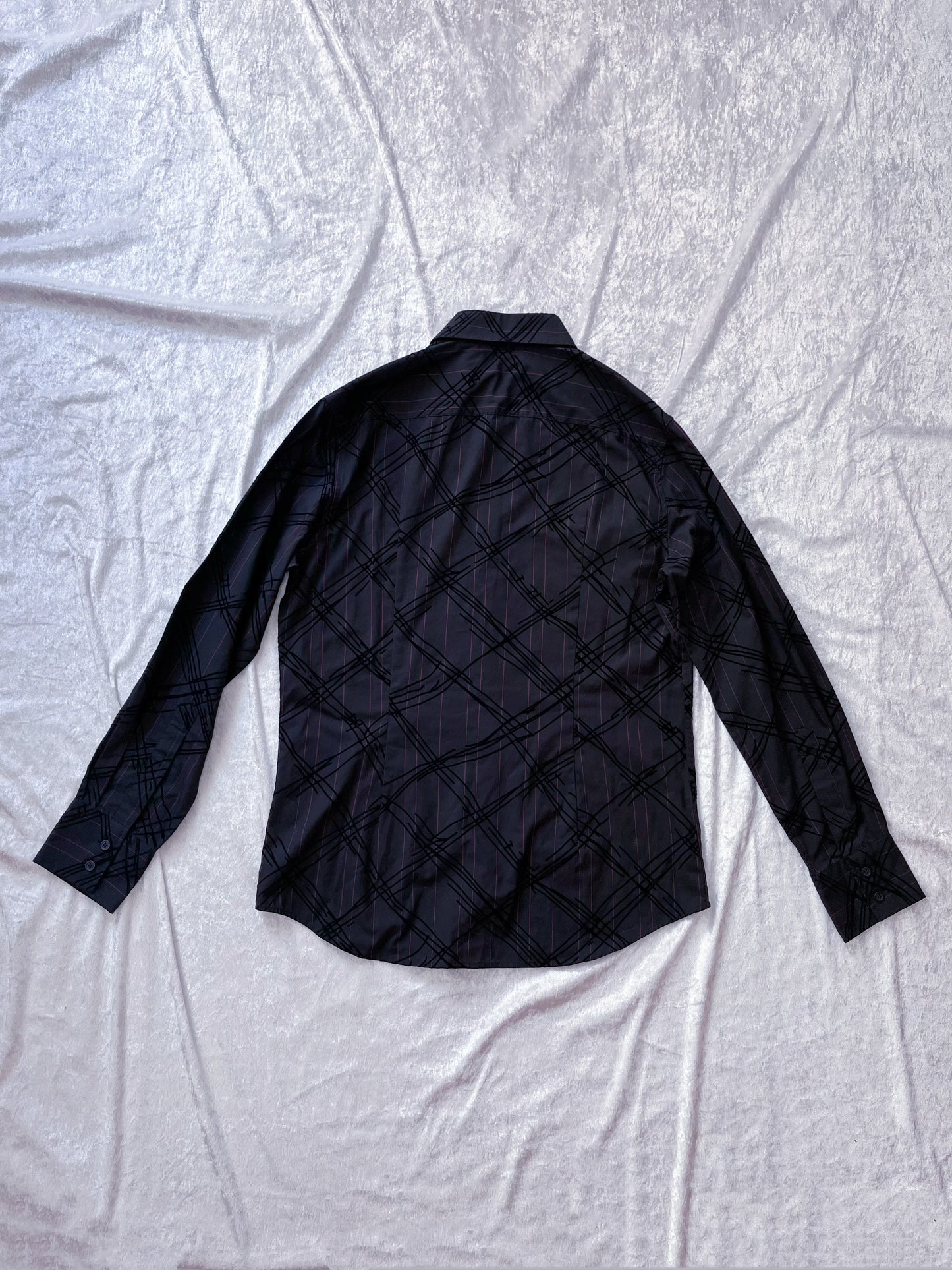Gothic black shirt with red stripes & black embossed velvet details 🦇🩸