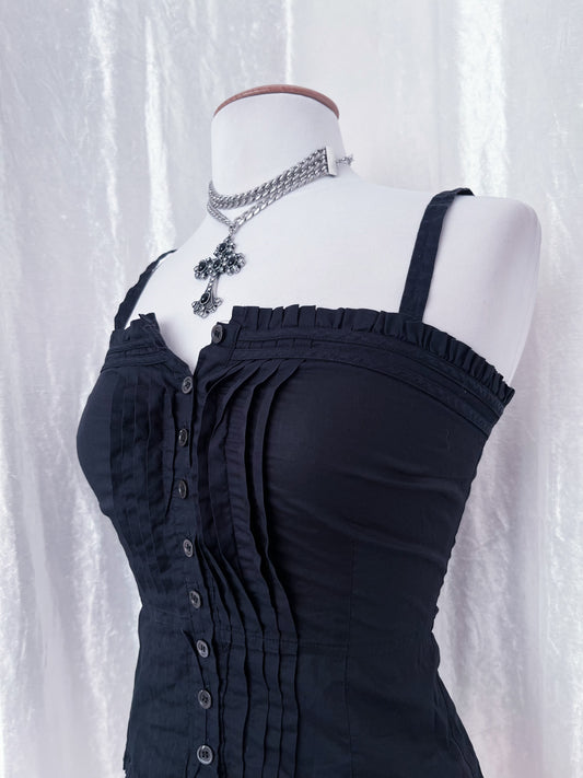 Dark coquette button top with ruffle details ποΈ