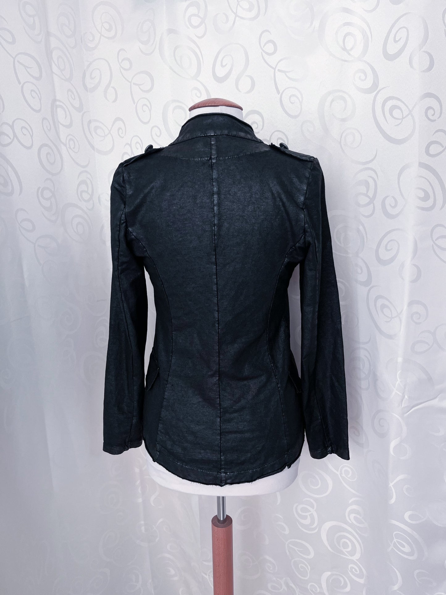 00’s gothic faux leather military jacket 🦇