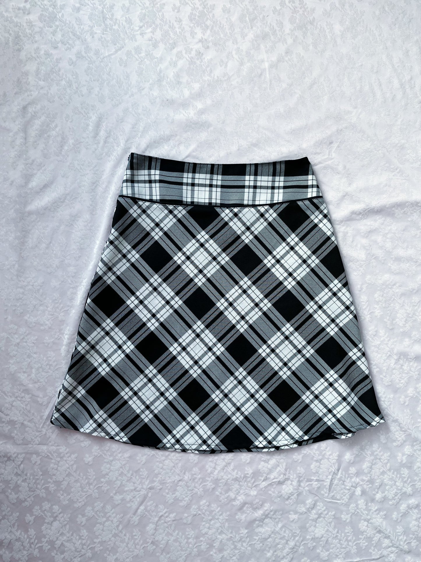 Checked black & white skirt