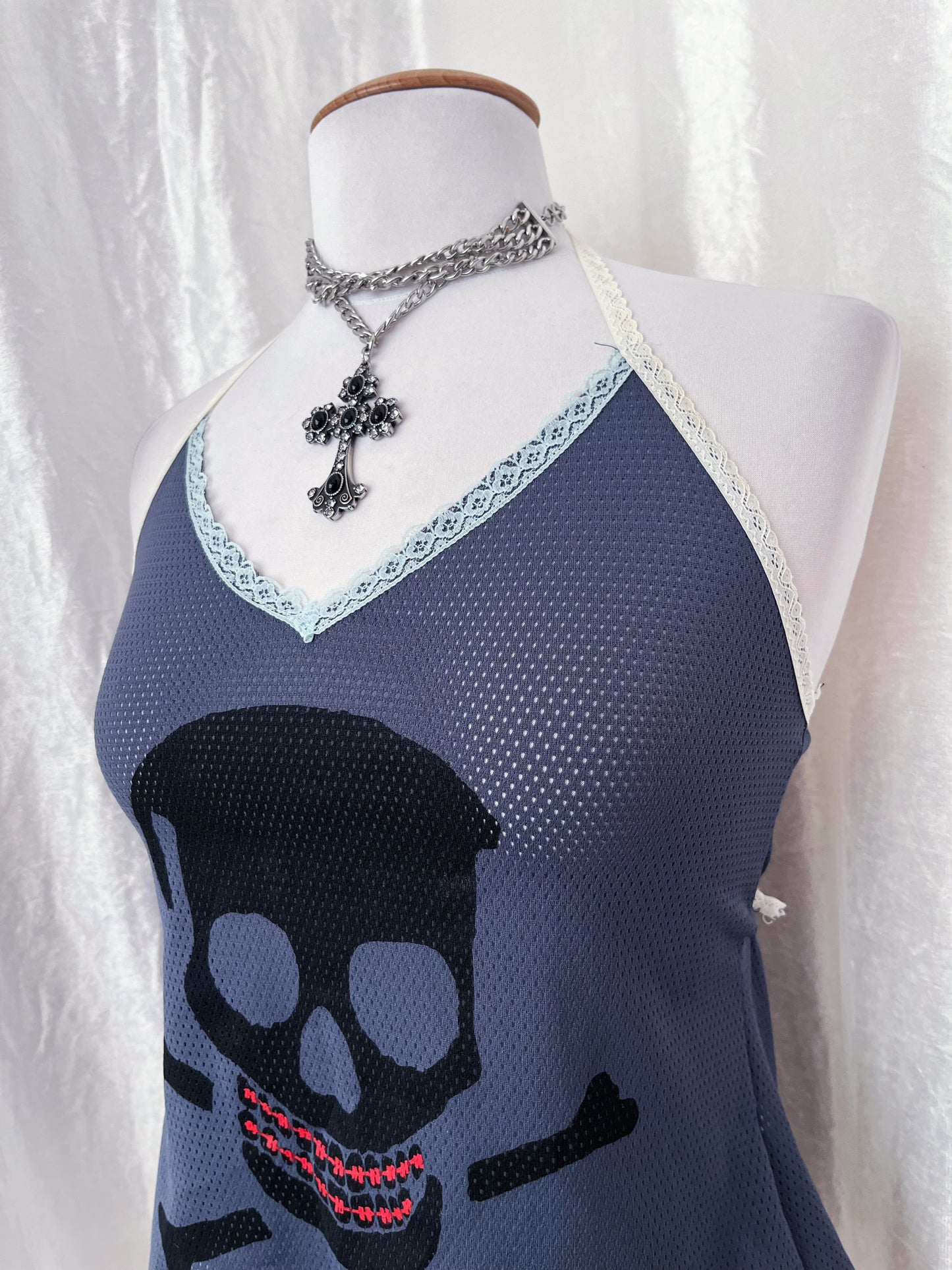 00βs emo/scene skull top ππ