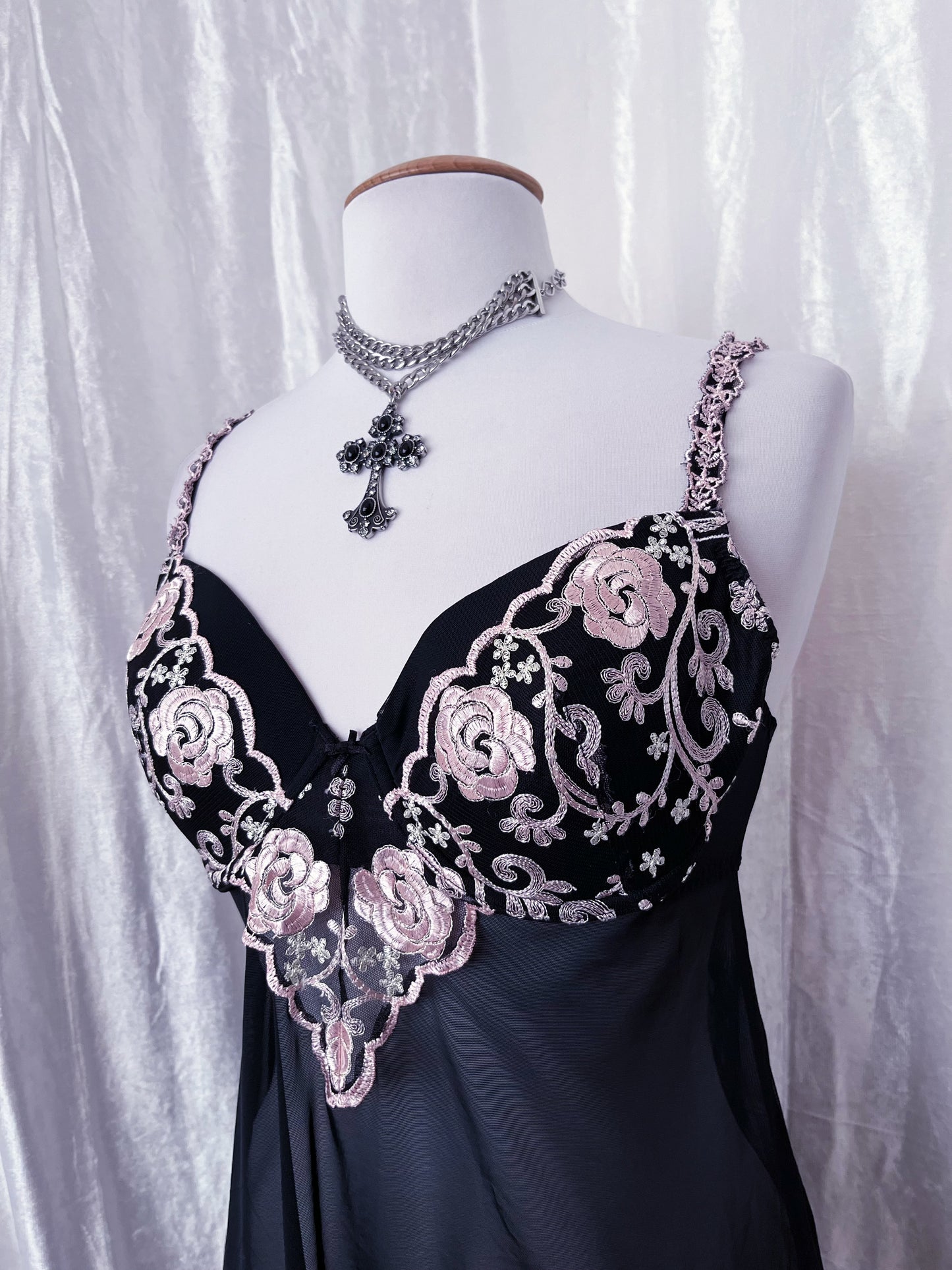 Fairy mesh & embroidered babydoll ✨🧚🏽♀️