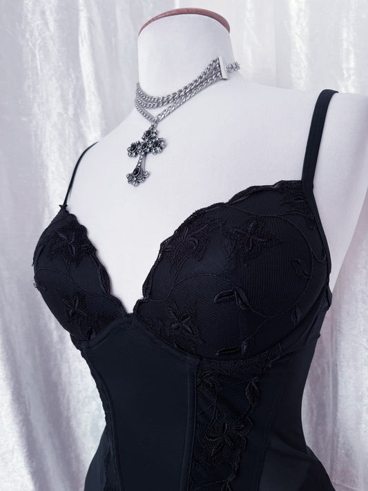 Must-have black mesh corset top with embroidered details πΈοΈ